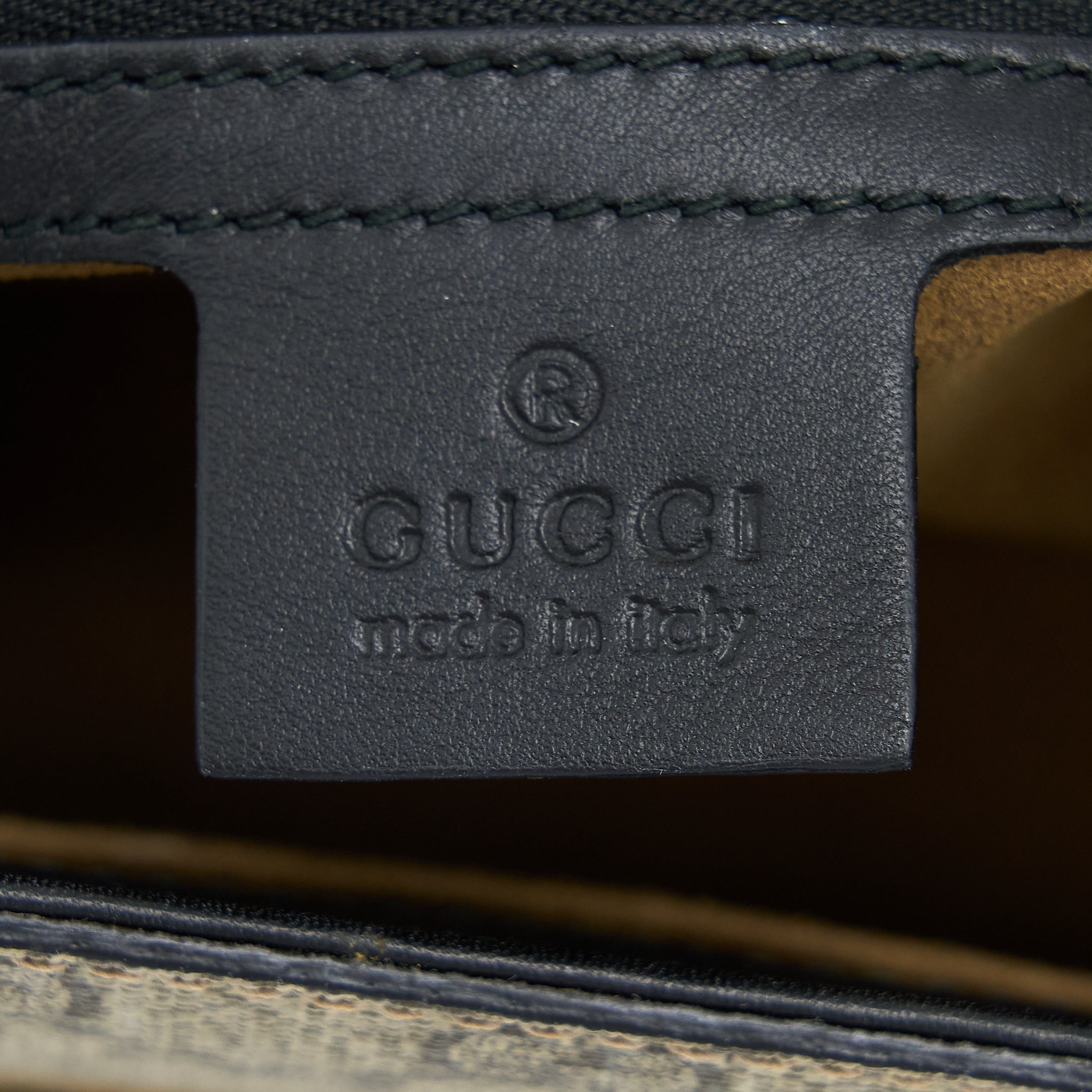 GUCCI PADLOCK GG SUPREME TOP HANDLE BAG GHW
