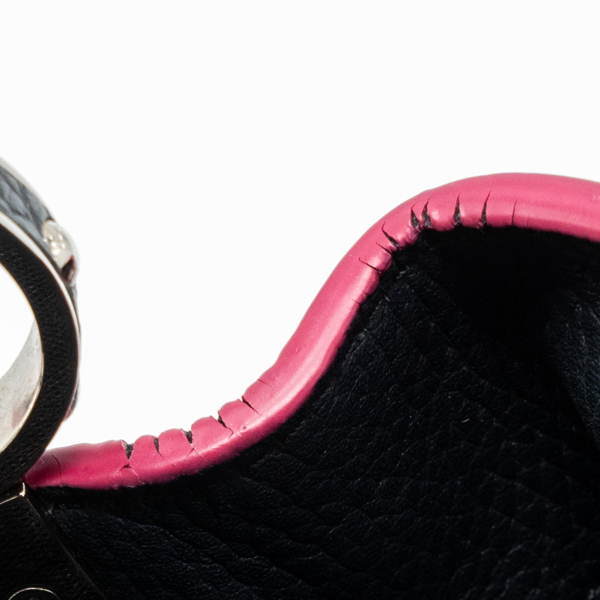 LOUIS VUITTON CAPUCINES BB TAURILLON NAVY SHW