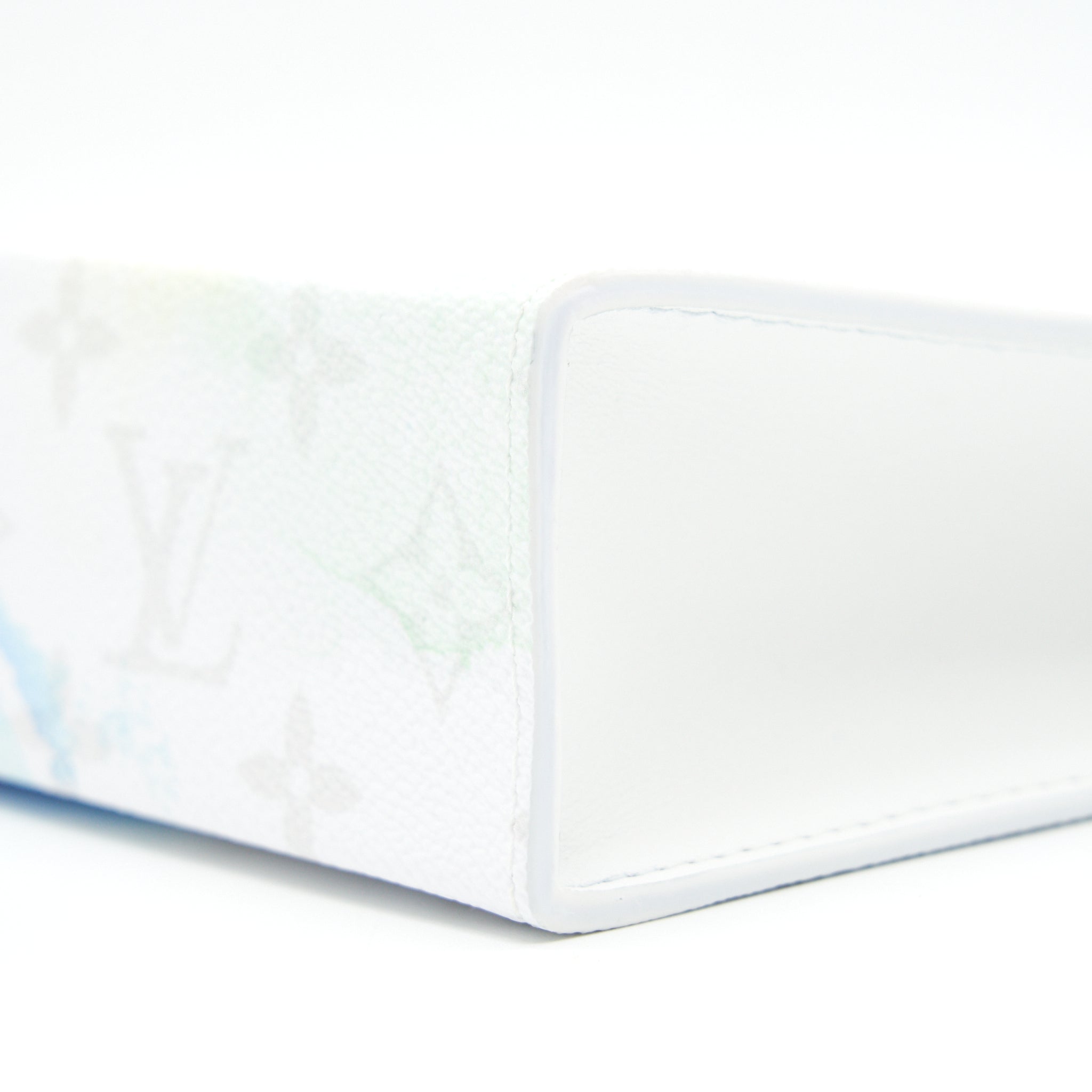 LOUIS VUITTON POCHETTE VOYAGE MONOGRAM WATERCOLOR MM MULTICOLORED