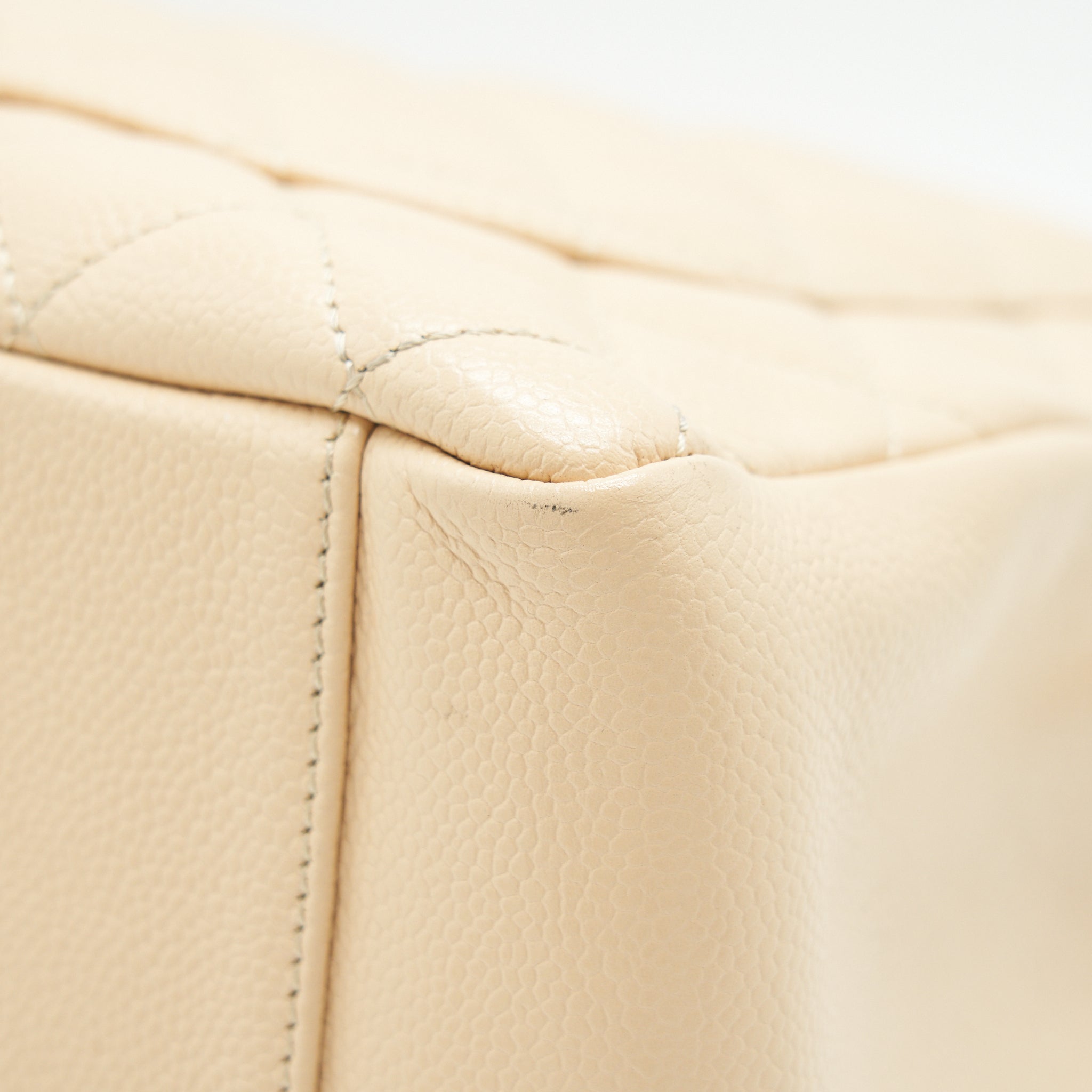 CHANEL CAVIAR GRAND SHOPPING TOTE GST IN BEIGE GHW