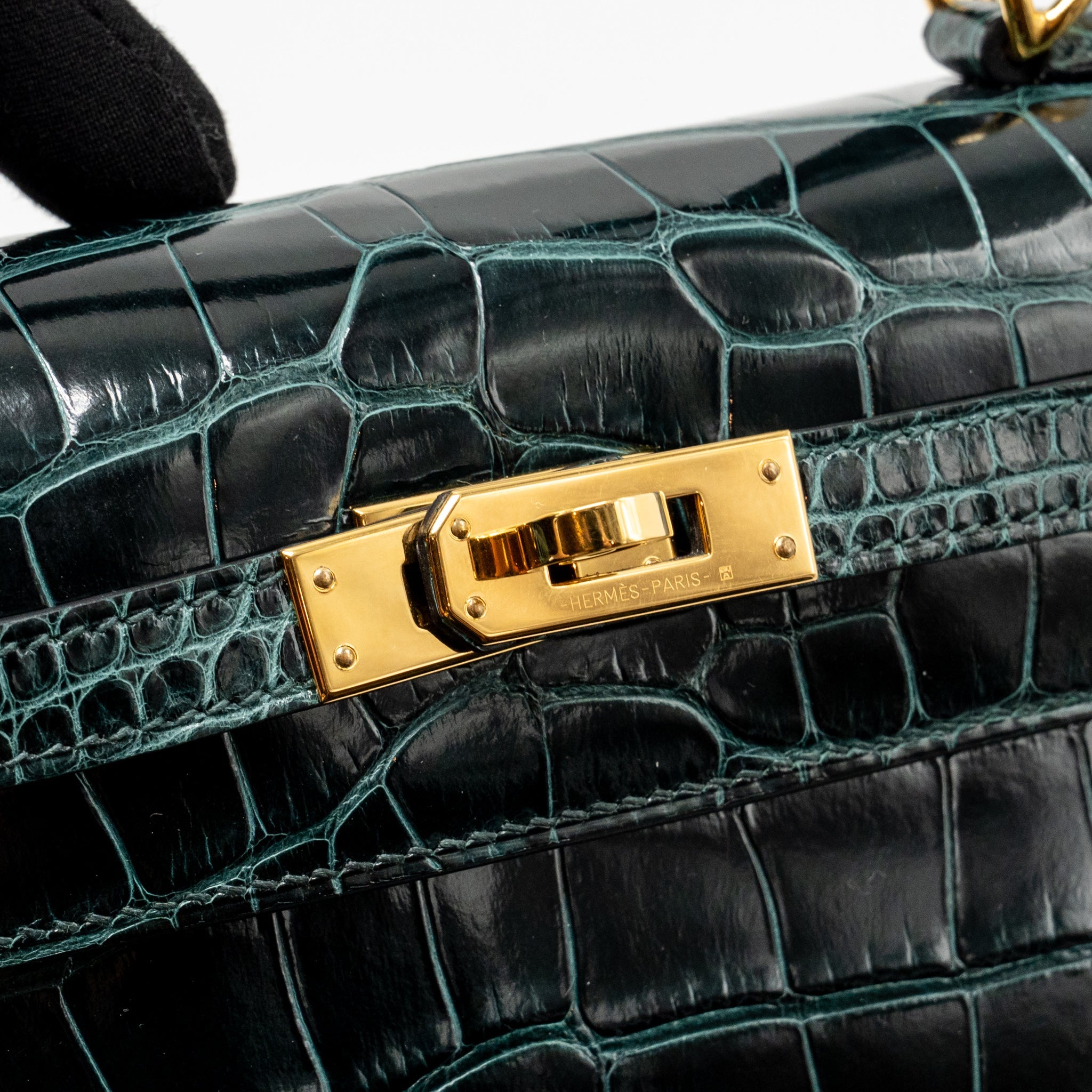 HERMES KELLY 25 SHINY ALLIGATOR MISSISSIPPIENSIS VERT CYPRES GHW