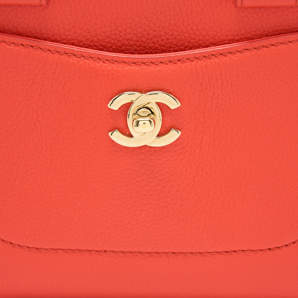 CHANEL NEO EXECUTIVE MINI TOTE CALFSKIN RED GHW
