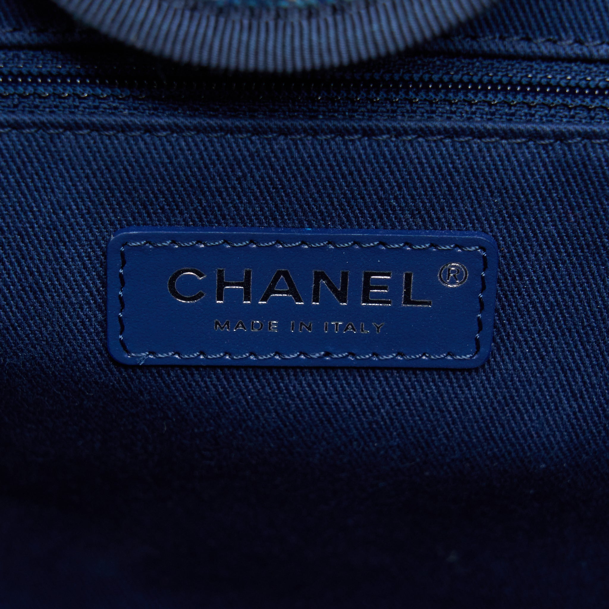 CHANEL DEAUVILLE TOTE BAG NAVY SHW(MICROCHIP)