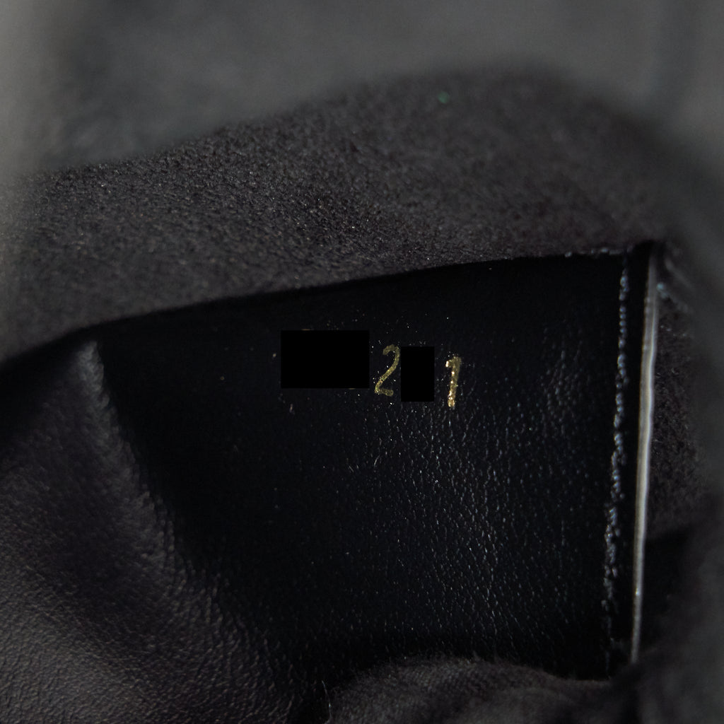 LOUIS VUITTON VAVIN CHAIN WALLET BLACK
