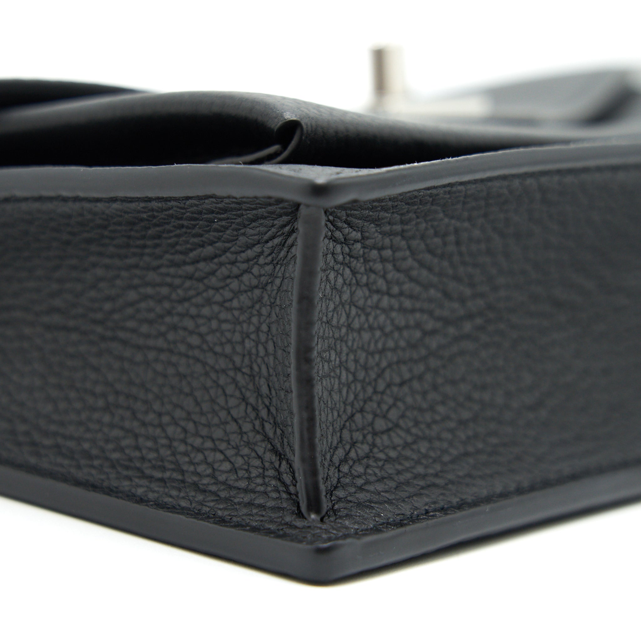 LOUIS VUITTON MYLOCKME CHAIN POCHETTE IN BLACK