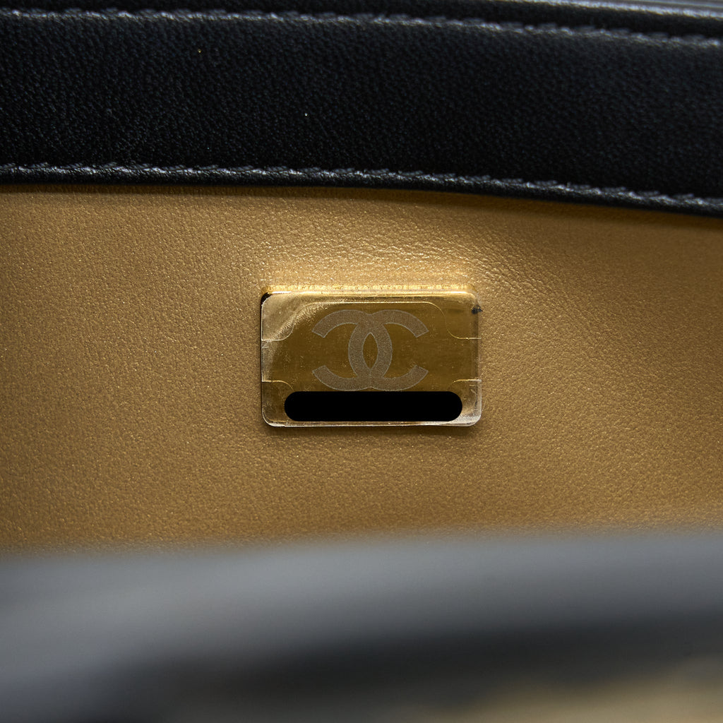 CHANEL 23C PEARL CRUSH MINI RECTANGULAR FLAP BAG LAMBSKIN BLACK LGHW (MICROCHIP)
