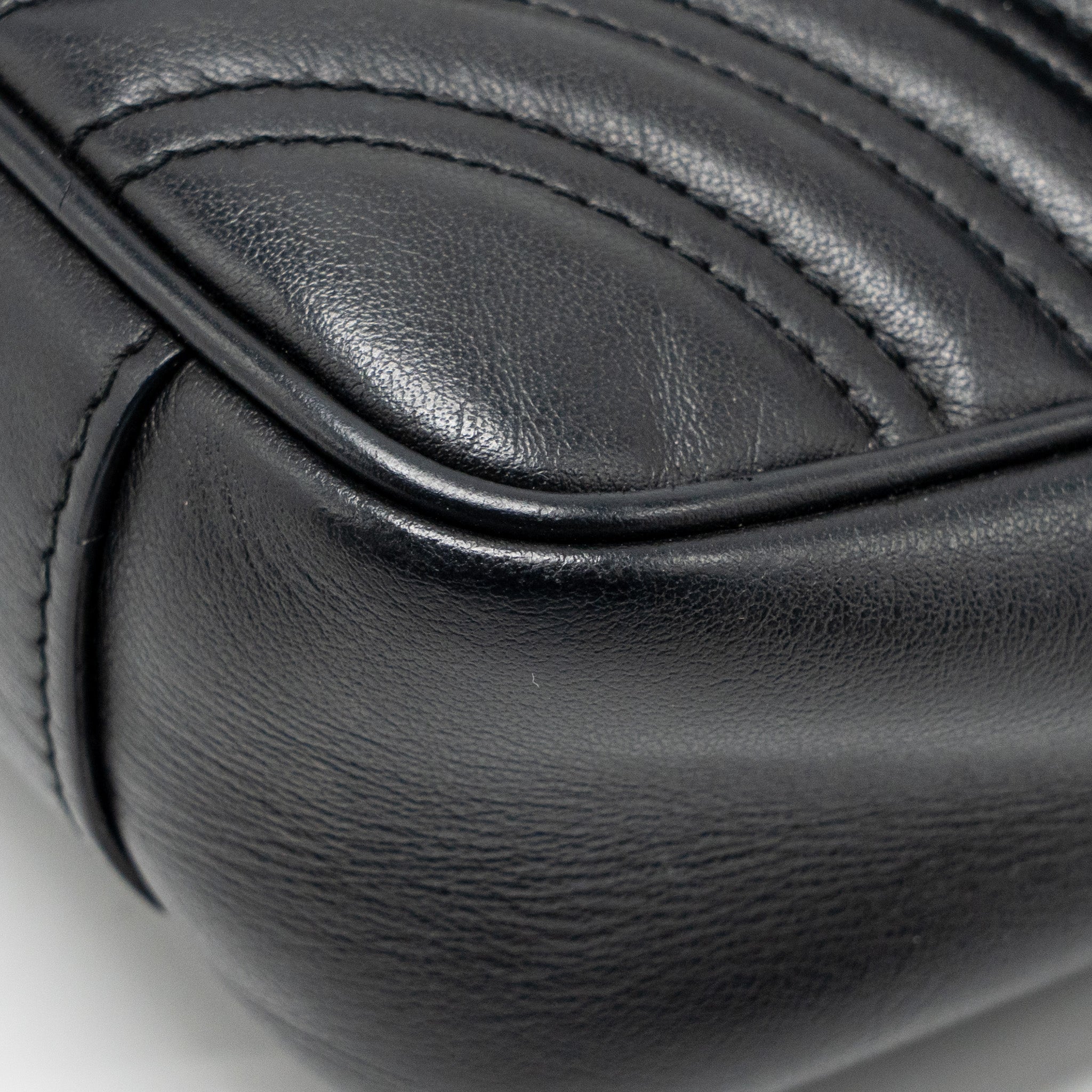 GUCCI SMALL GG MARMONT SHOULDER BAG CALFSKIN BLACK GHW