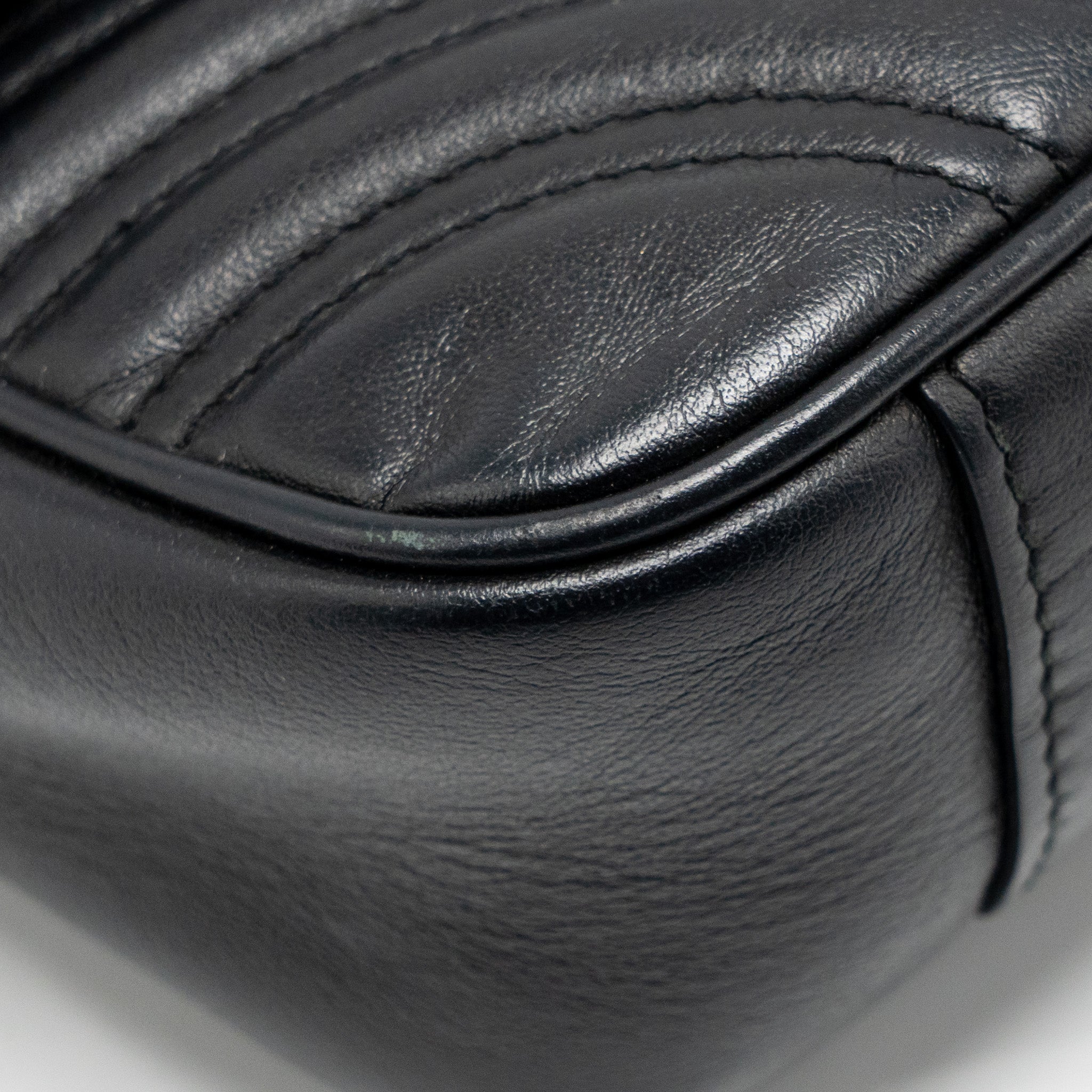GUCCI SMALL GG MARMONT SHOULDER BAG CALFSKIN BLACK GHW