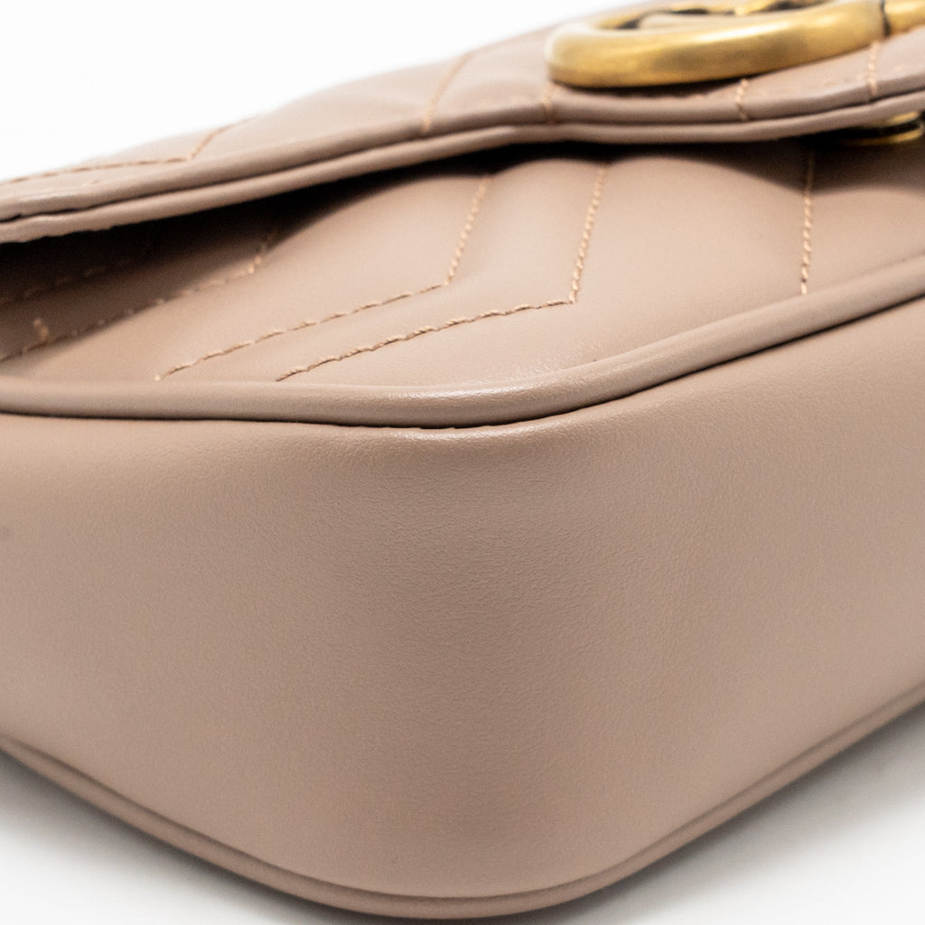 GUCCI GG MARMONT MINI BAG CHEVRON LEATHER BEIGE GHW