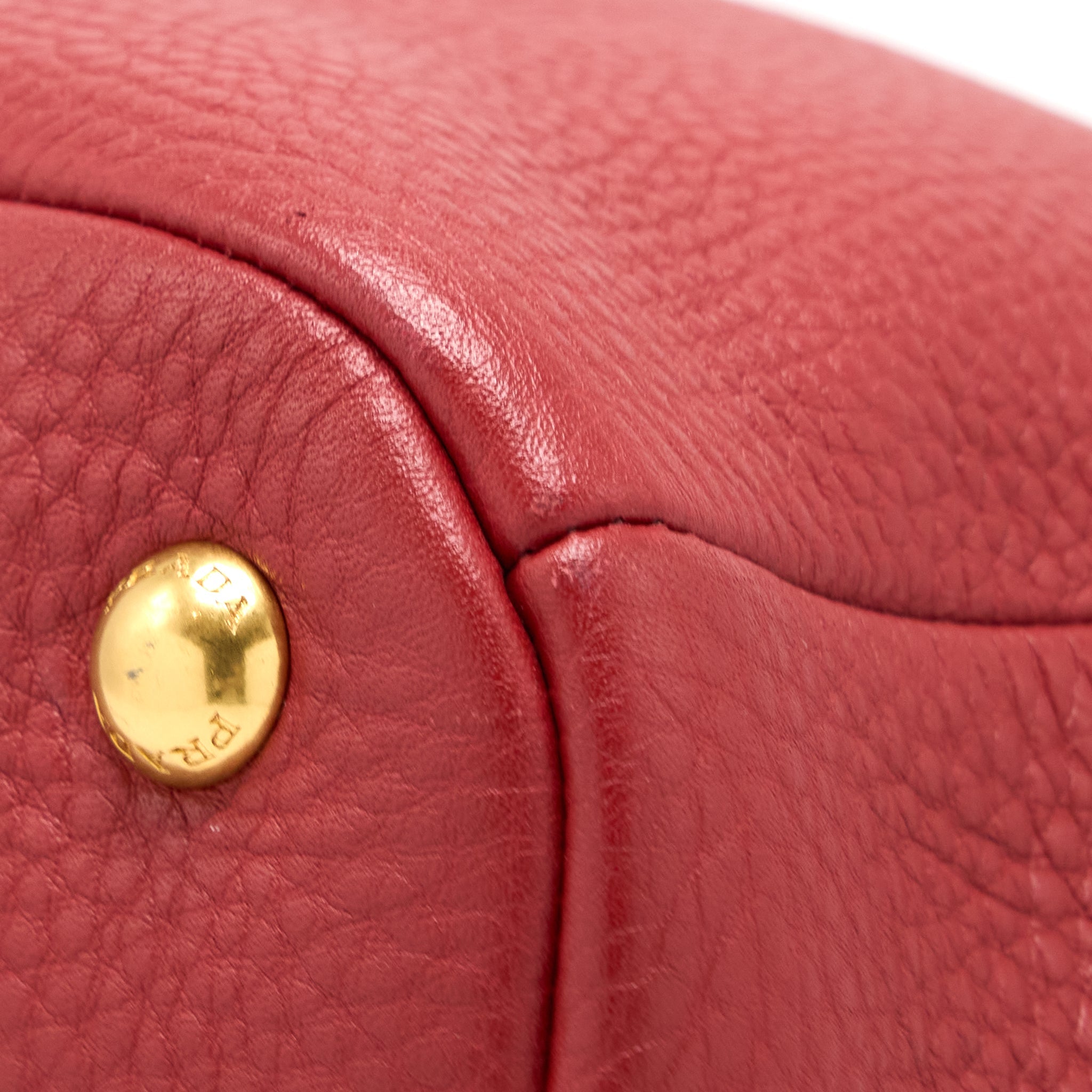 PRADA VITELLO DAINO BAG CALFSKIN RED GHW
