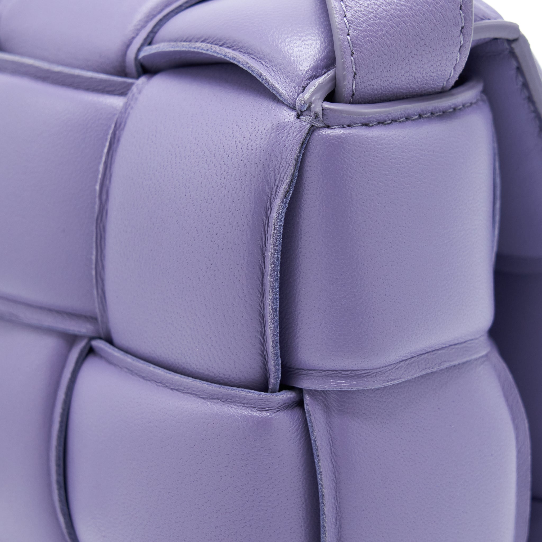 BOTTEGA VENETA PADDED CASSETTE BAG NAPPA LEATHER LAVENDER SHW