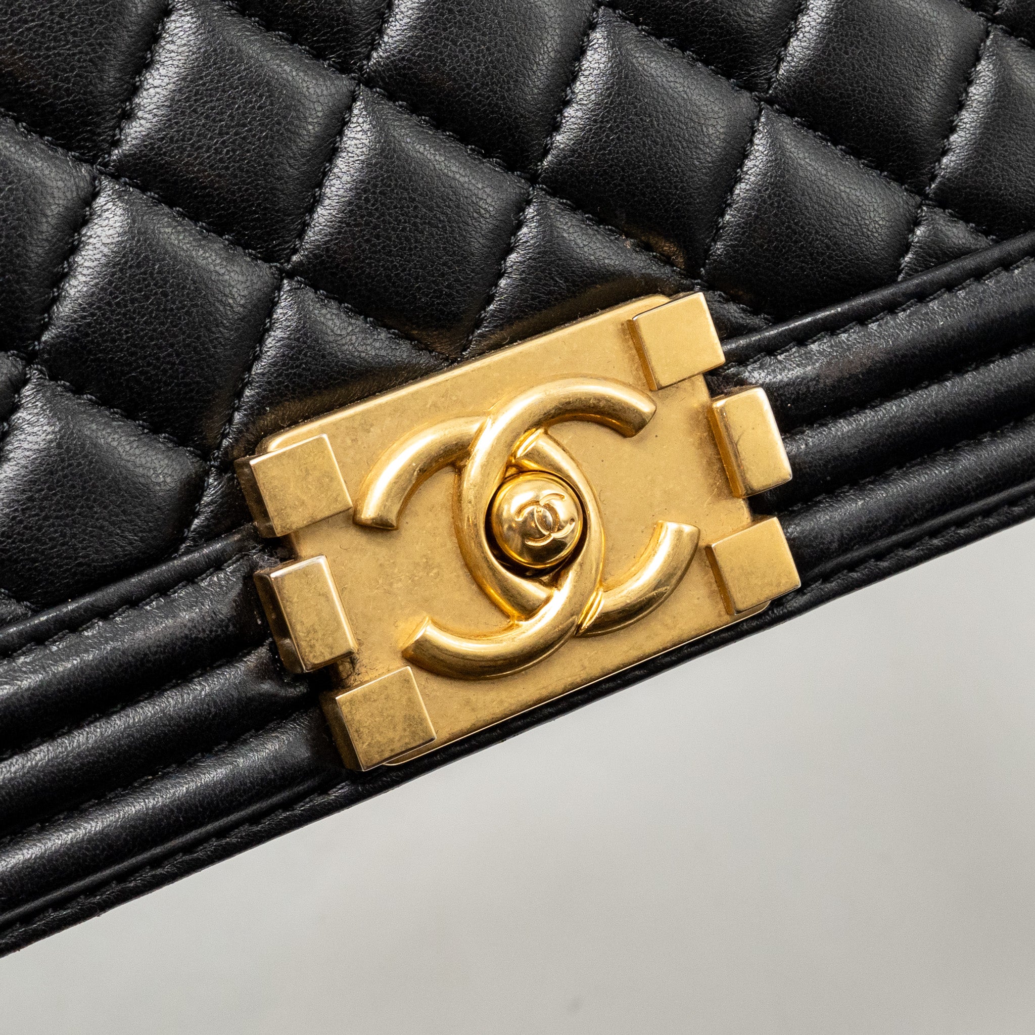 CHANEL MEDIUM BOY BAG LAMBSKIN BLACK GHW