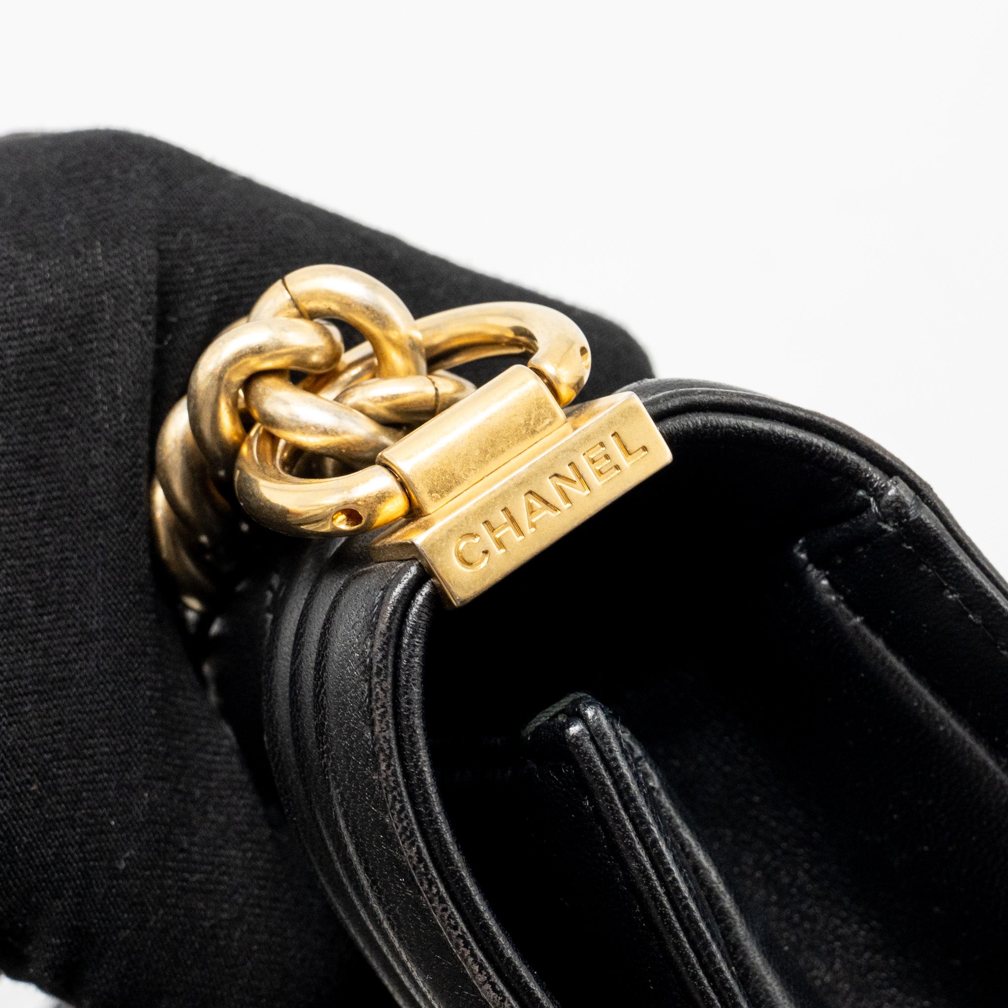 CHANEL MEDIUM BOY BAG LAMBSKIN BLACK GHW
