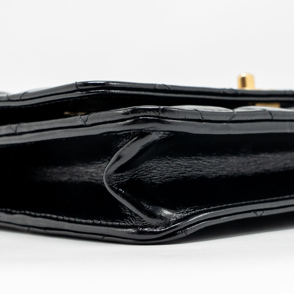 CHANEL 24A DETAILED CHAIN WALLET ON CHAIN SHINY CALFSKIN BLACK GHW (MICROCHIP）