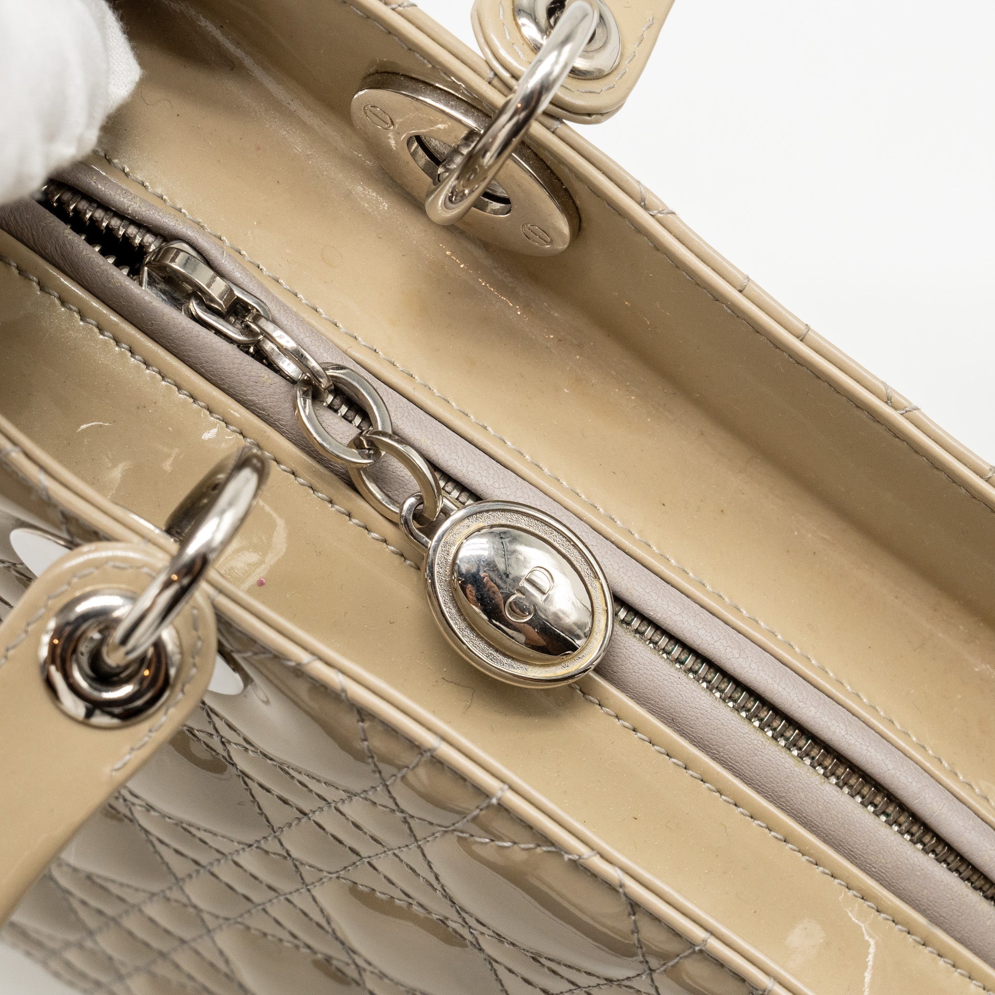 DIOR MEDIUM LADY DIOR PATENT BEIGE SHW