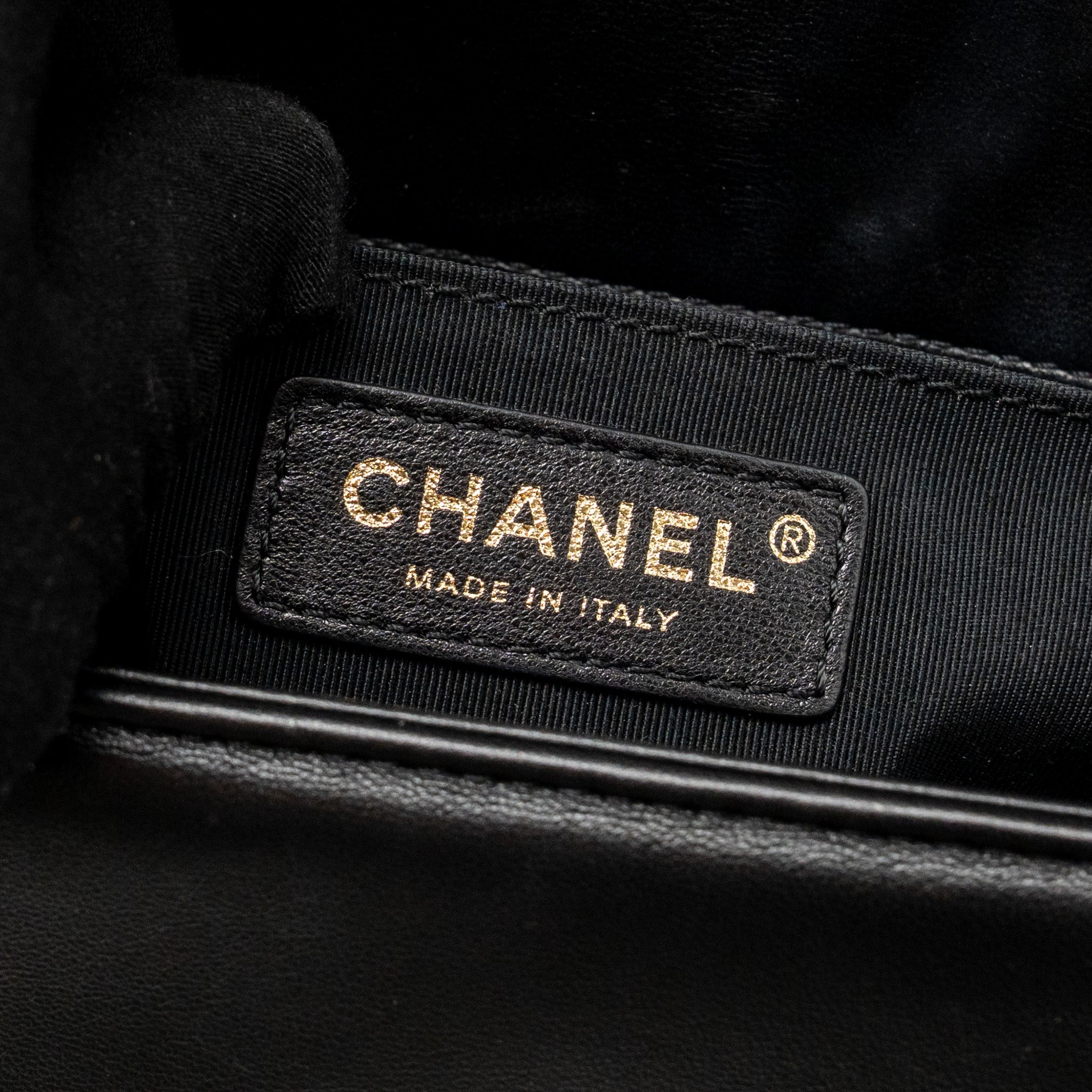CHANEL MEDIUM BOY BAG LAMBSKIN BLACK GHW