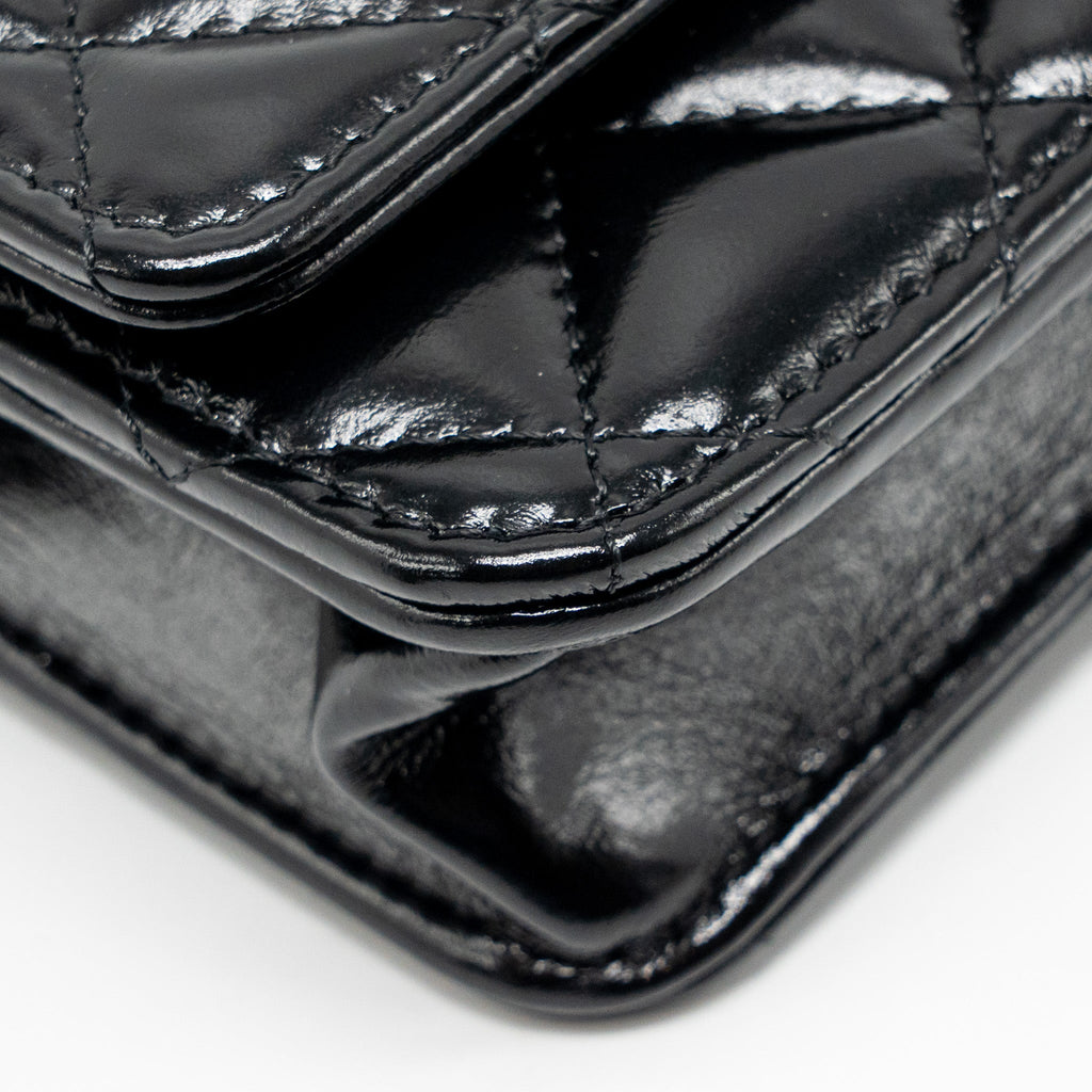 CHANEL 24A DETAILED CHAIN WALLET ON CHAIN SHINY CALFSKIN BLACK GHW (MICROCHIP）