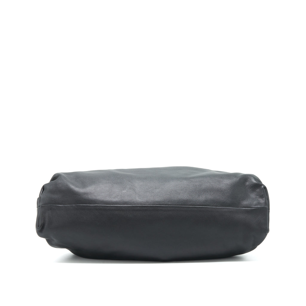 BOTTEGA VENETA CALFSKIN CLUTCH BLACK