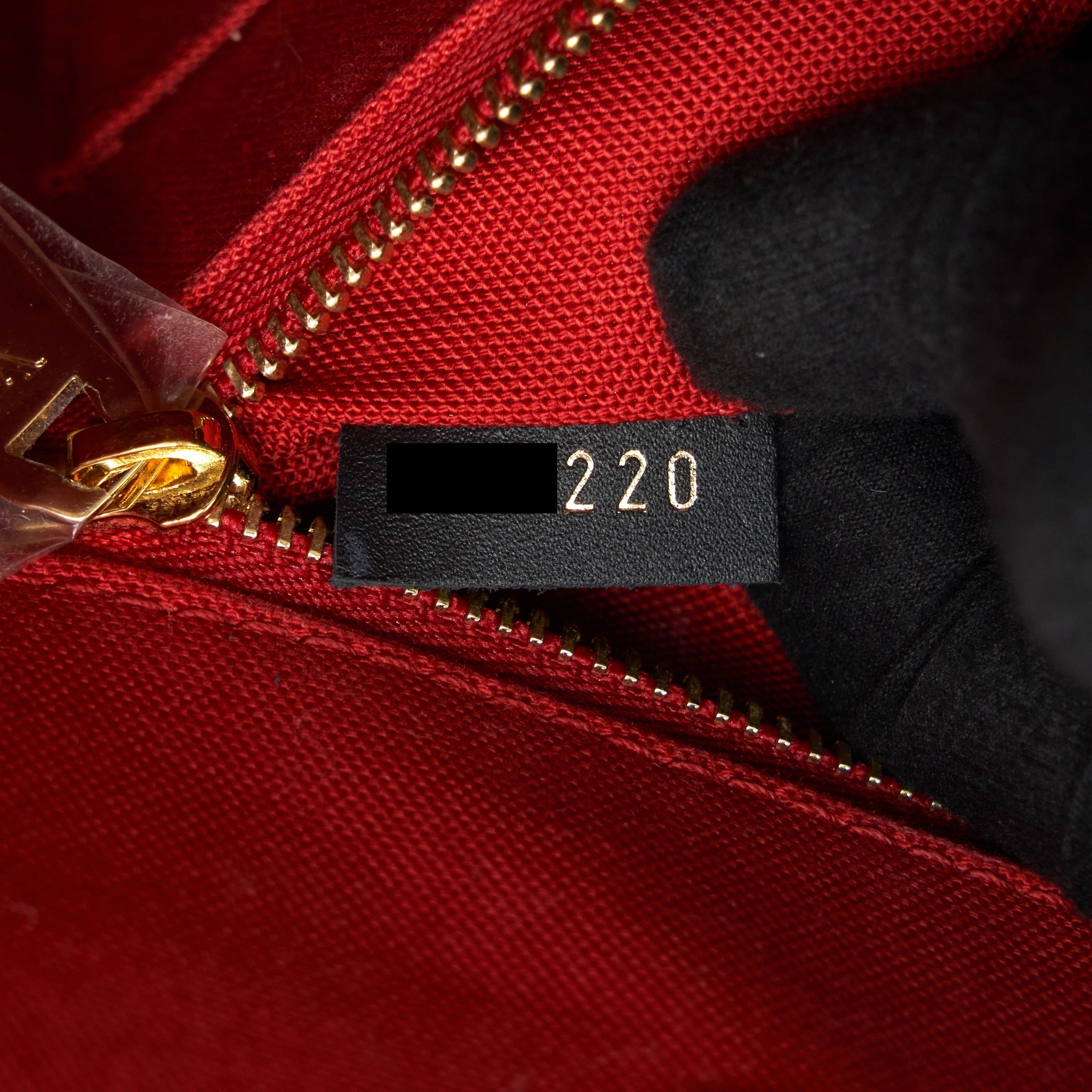 LOUIS VUITTON ON THE GO MM MONOGRAM CANVAS