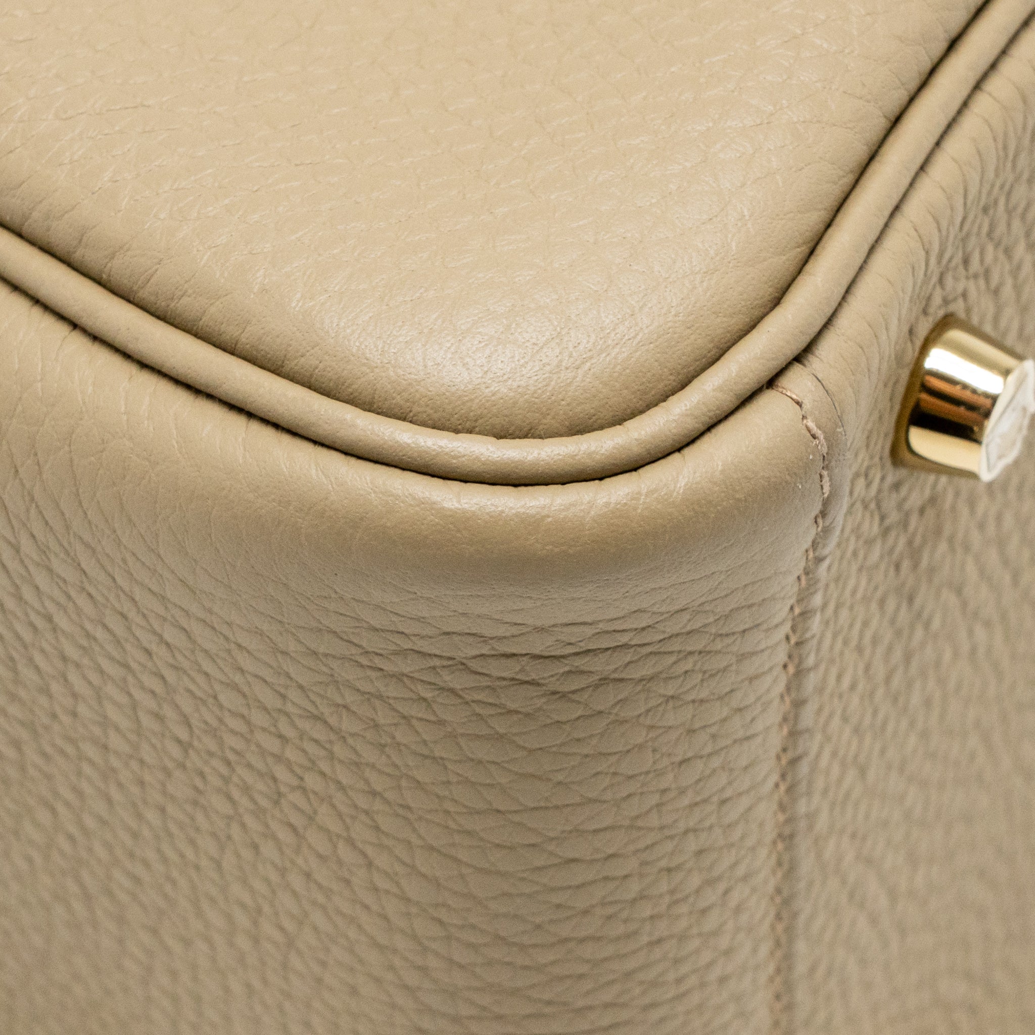 HERMES LINDY 26 CLEMENCE BEIGE MARFA GHW