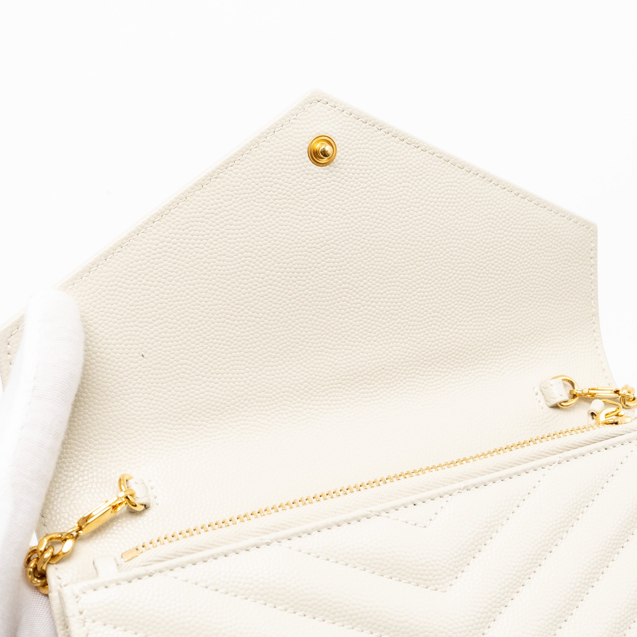 SAINT LAURENT ENVELOPE CHAIN WALLET GRAINED CALFSKIN CREAM SOFT GHW