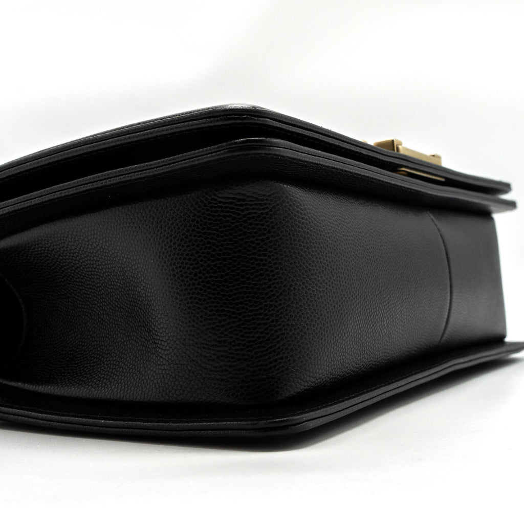 CHANEL MEDIUM CLASSIC BOY BAG CAVIAR BLACK GHW (MICROCHIP)