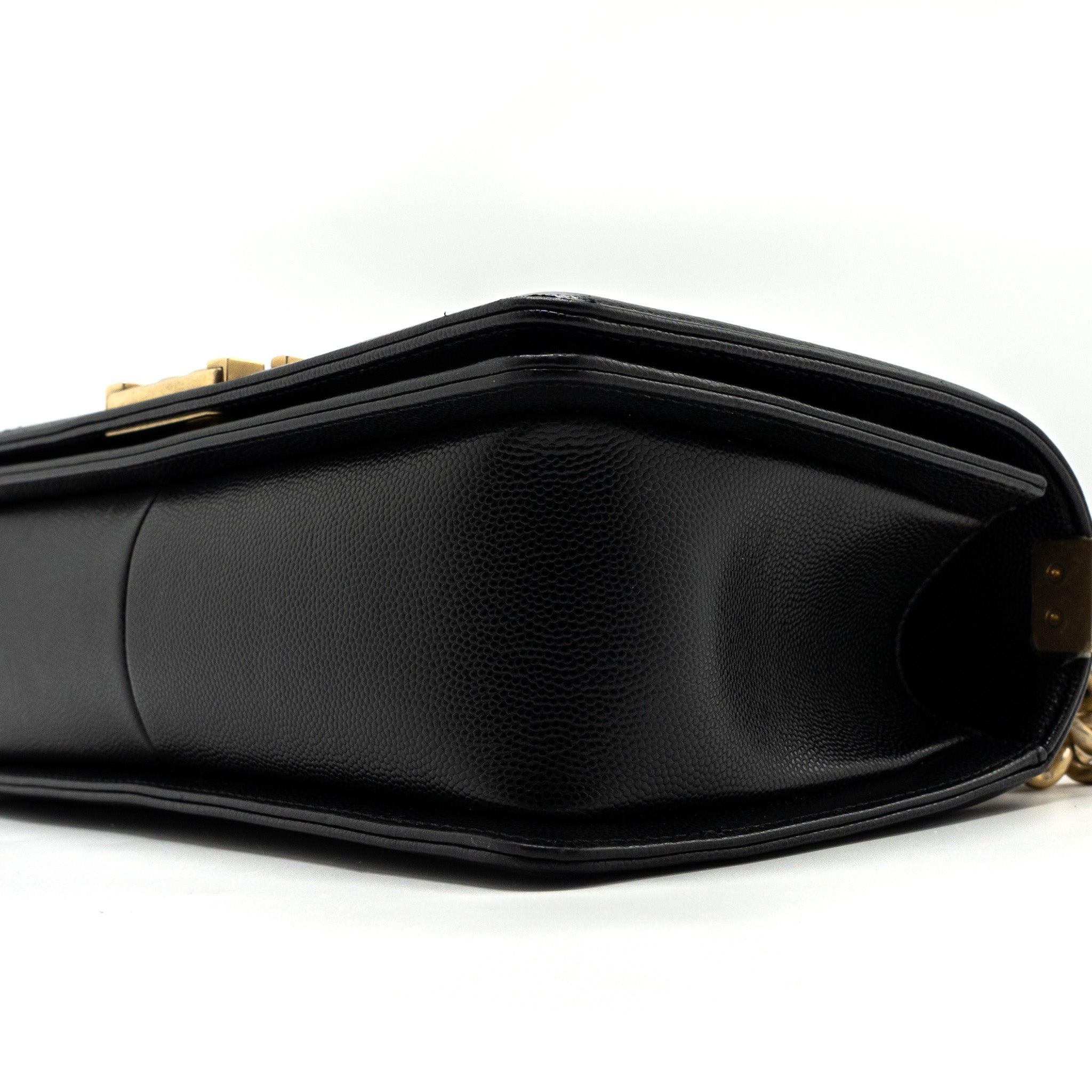 CHANEL MEDIUM CLASSIC BOY BAG CAVIAR BLACK GHW (MICROCHIP)