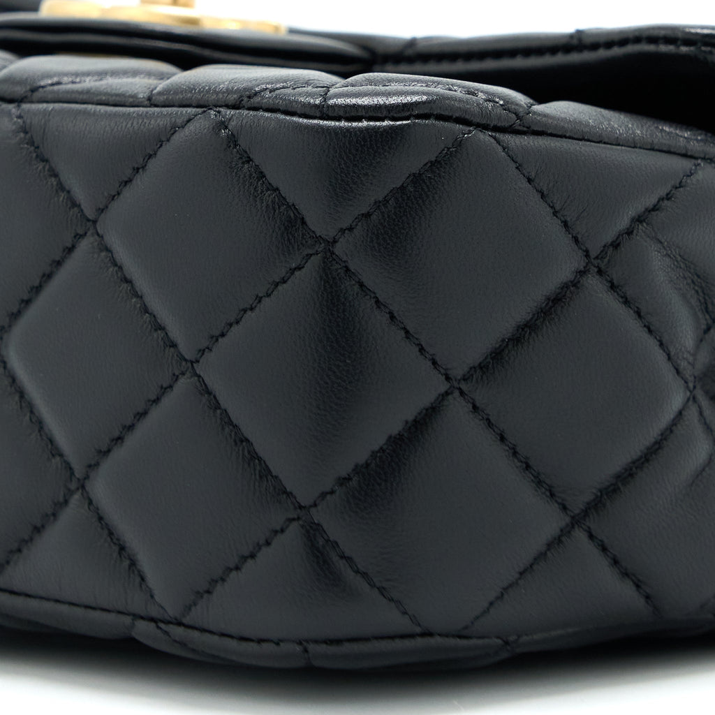 CHANEL 22K COCO CHAIN QUILTED FLAP BAG LAMBSKIN BLACK BRUSHED GHW (MICROCHIP)