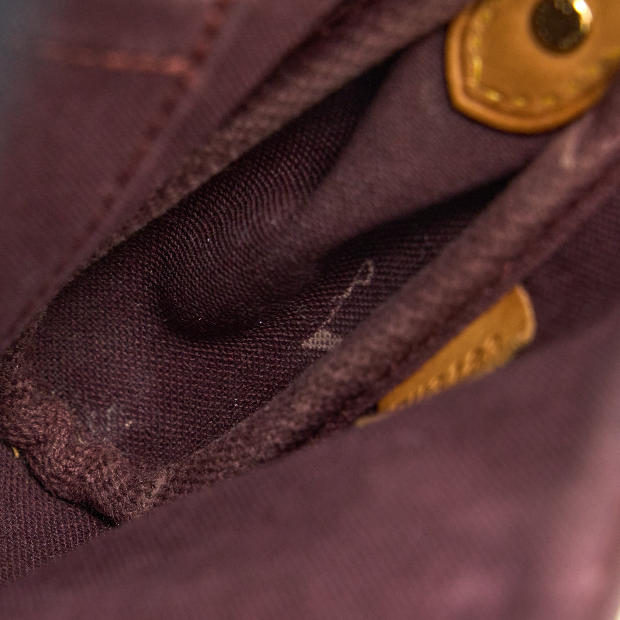 LOUIS VUITTON FAVOURITE PM MONOGRAM CANVAS GHW