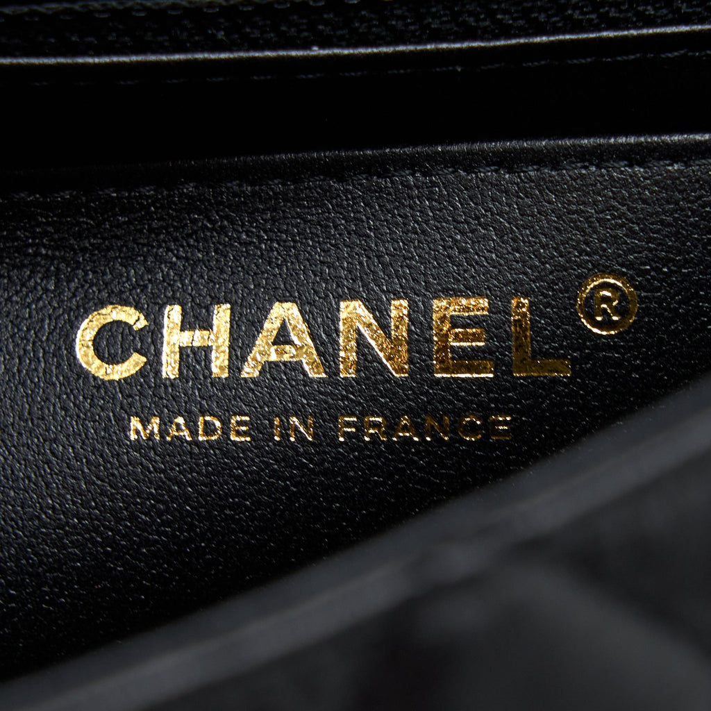 CHANEL 22K COCO CHAIN QUILTED FLAP BAG LAMBSKIN BLACK BRUSHED GHW (MICROCHIP)
