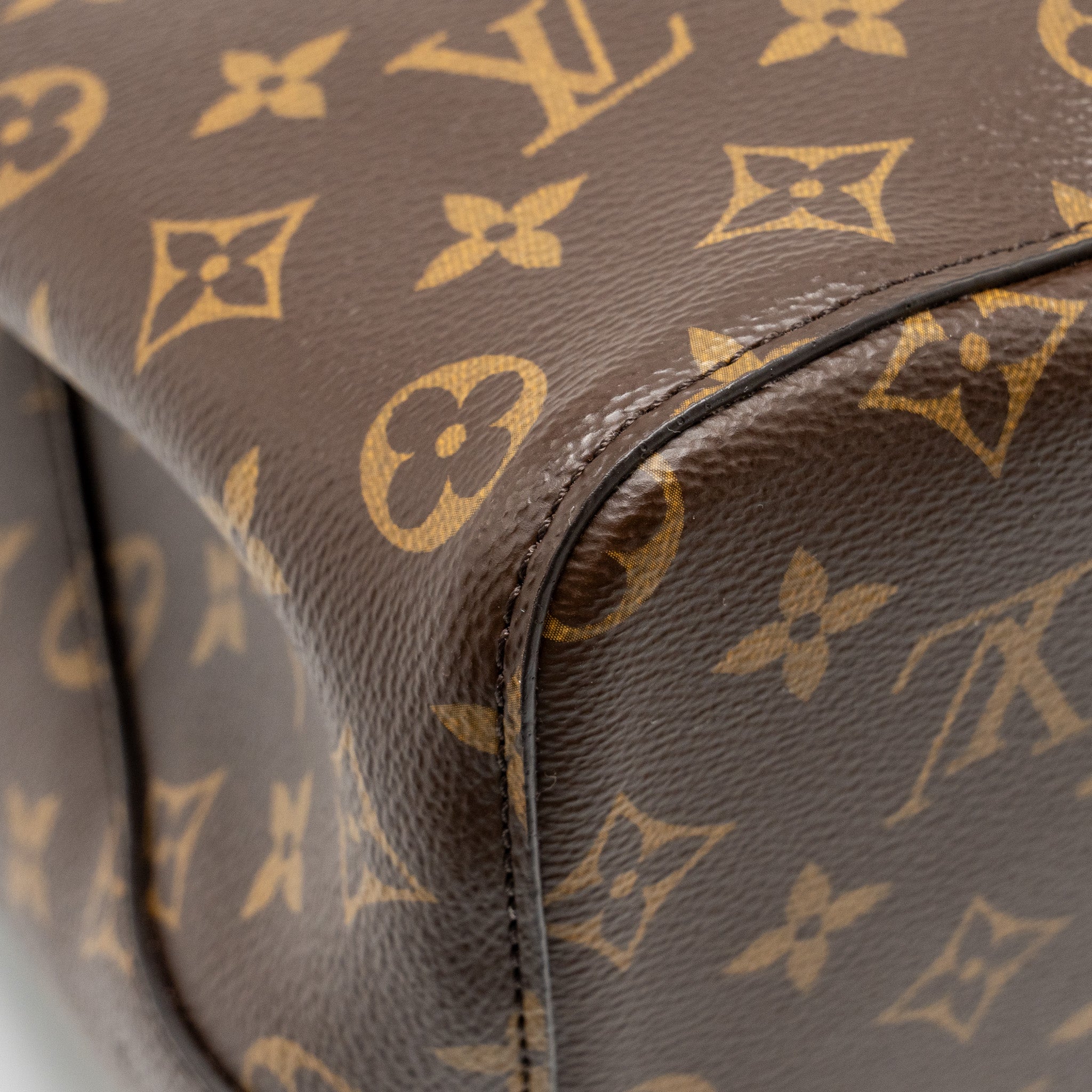 LOUIS VUITTON NEO NOE MONOGRAM CANVAS PINK GHW