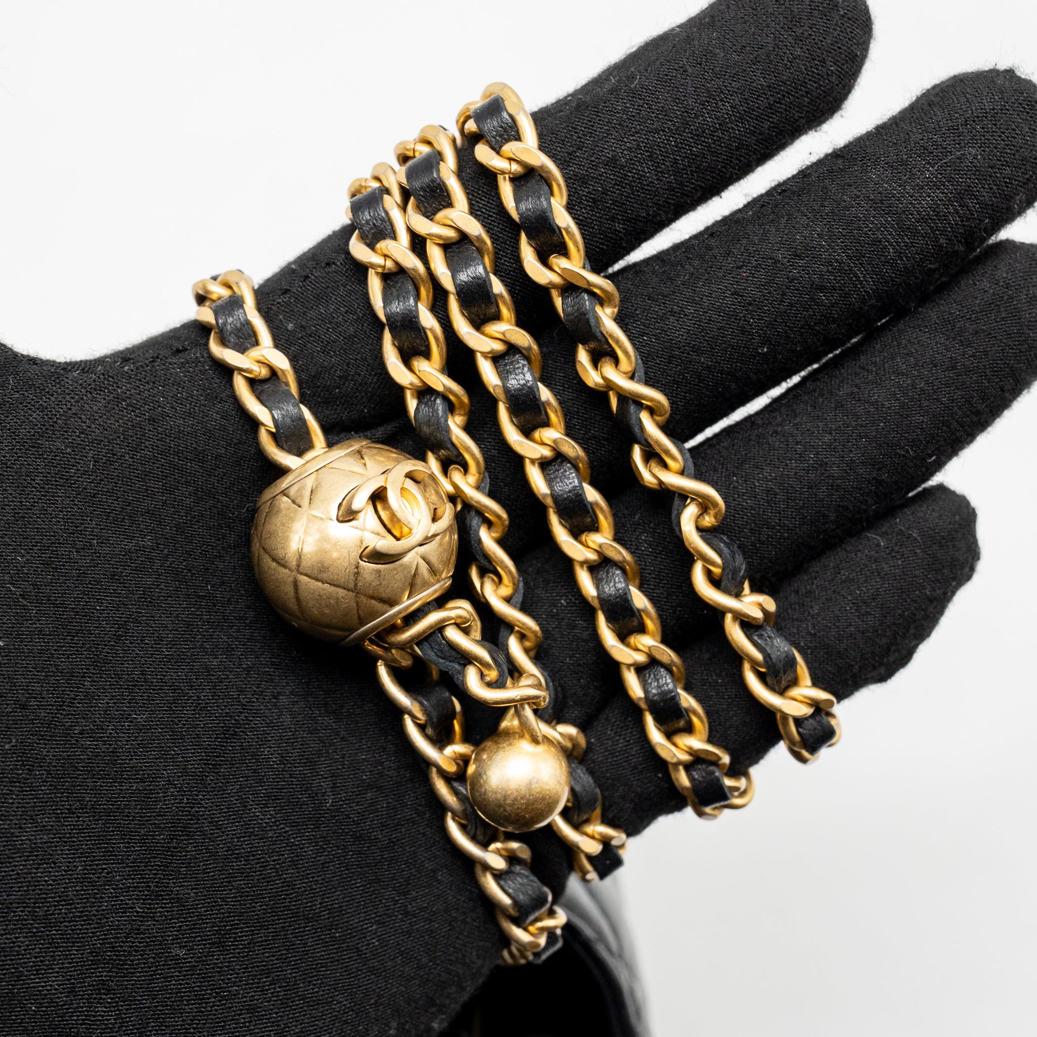 CHANEL PEARL CRUSH MINI WALLET ON CHAIN LAMBSKIN BLACK GHW (MICROCHIP)