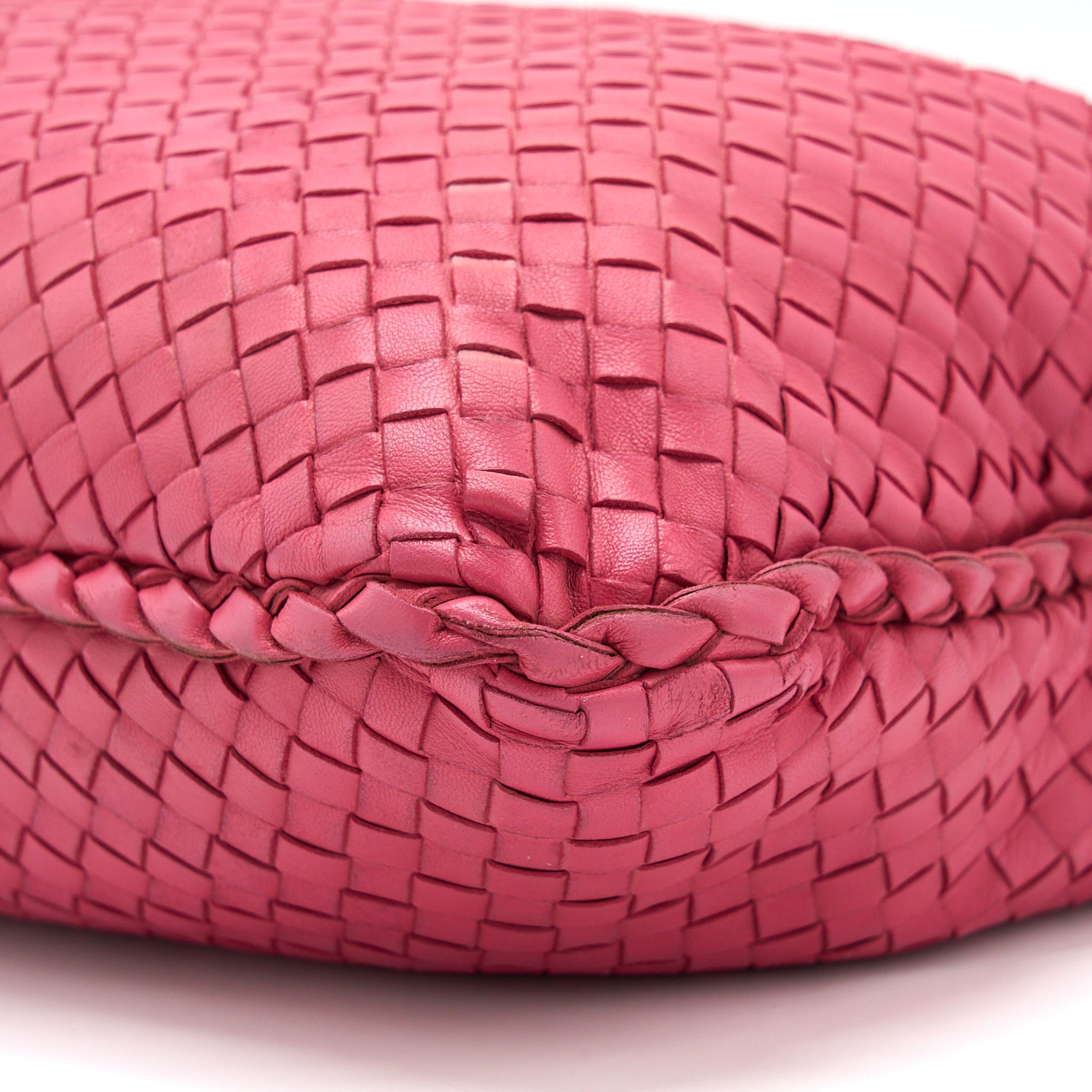 BOTTEGA VENETA INTERCCIATO HOBO BAG PINK GHW