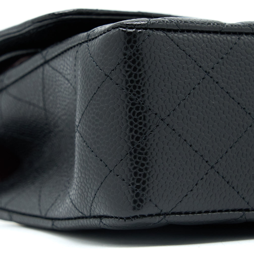 CHANEL MEDIUM CLASSIC DOUBLE FLAP BAG CAVIAR BLACK GHW (MICROCHIP)