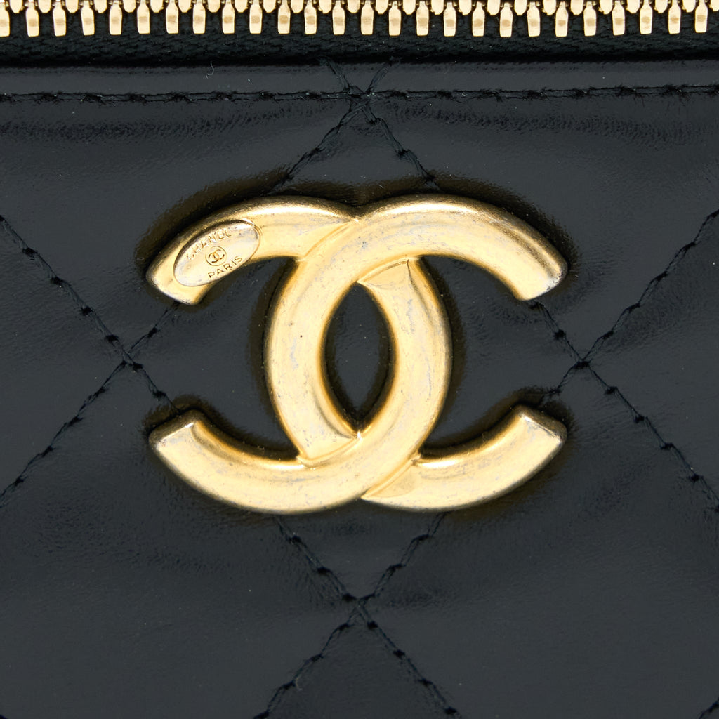 CHANEL 21A GOLD CRUSH MINI VANITY CASE CALFSKIN BLACK BRUSHED GHW