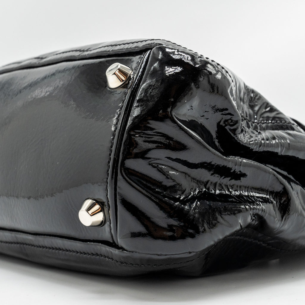 MIU MIU TURNLOCK TOTE BAG PATENT BLACK SHW