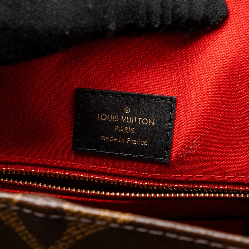 LOUIS VUITTON ONTHEGO MM MONOGRAM CANVAS GHW