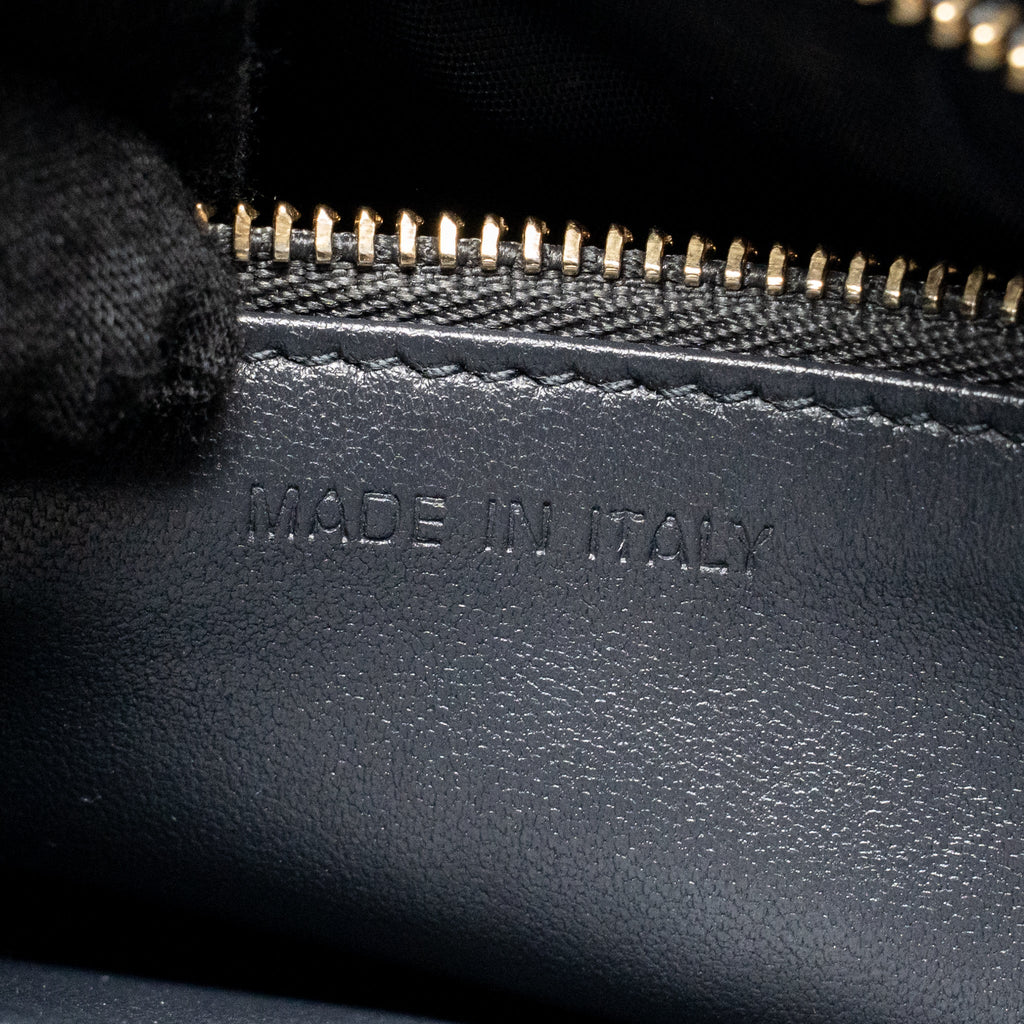 DIOR DIORAMA WALLET ON CHAIN METALLIC PATENT SILVER LGHW