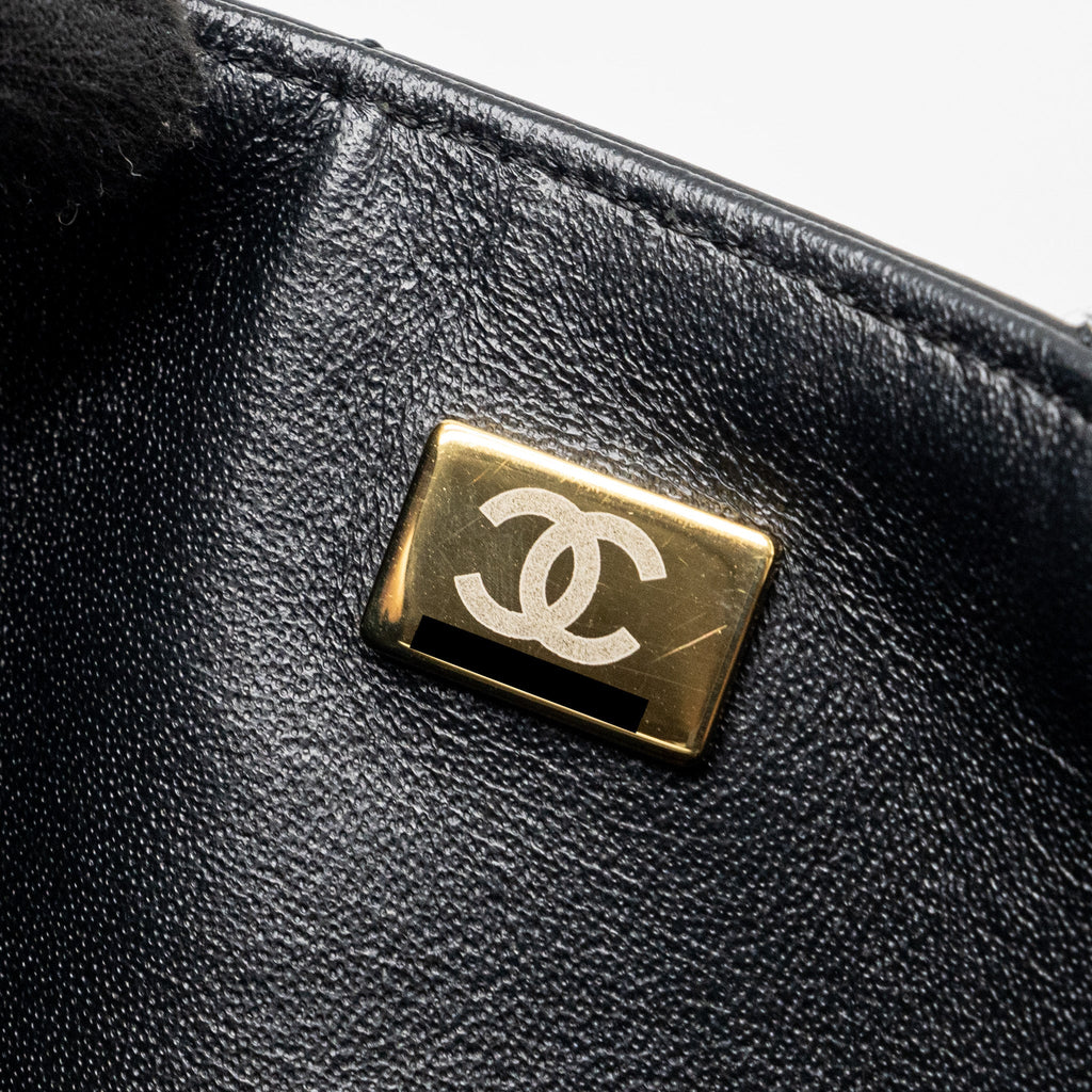 CHANEL MINI 2.55 REISSUE FLAP BAG CHEVRON AGED CALFSKIN BLACK GHW (MICROCHIP)