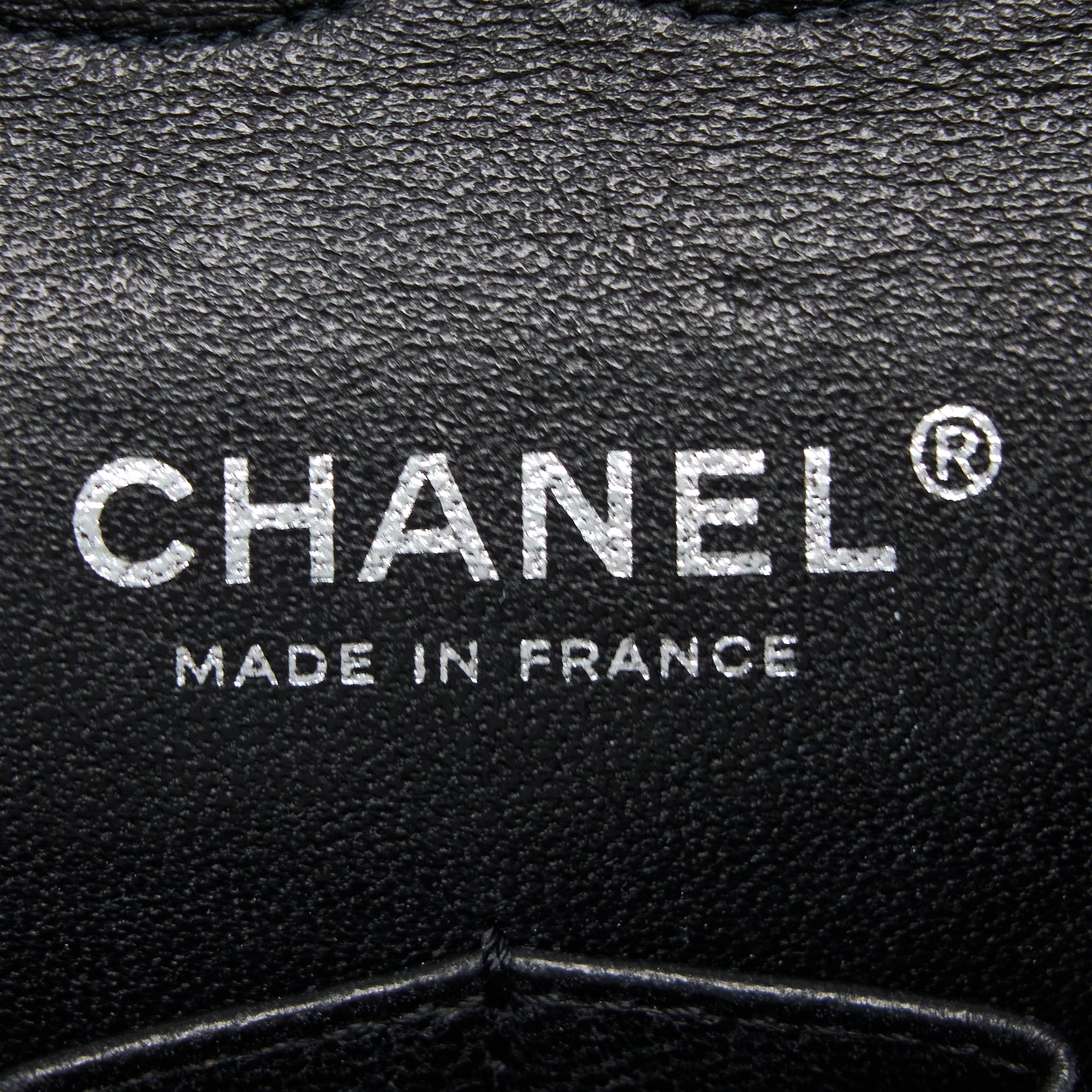 CHANEL VINTAGE MEDIUM CLASSIC FLAP BAG TWEED BLACK AND WHITE SHW