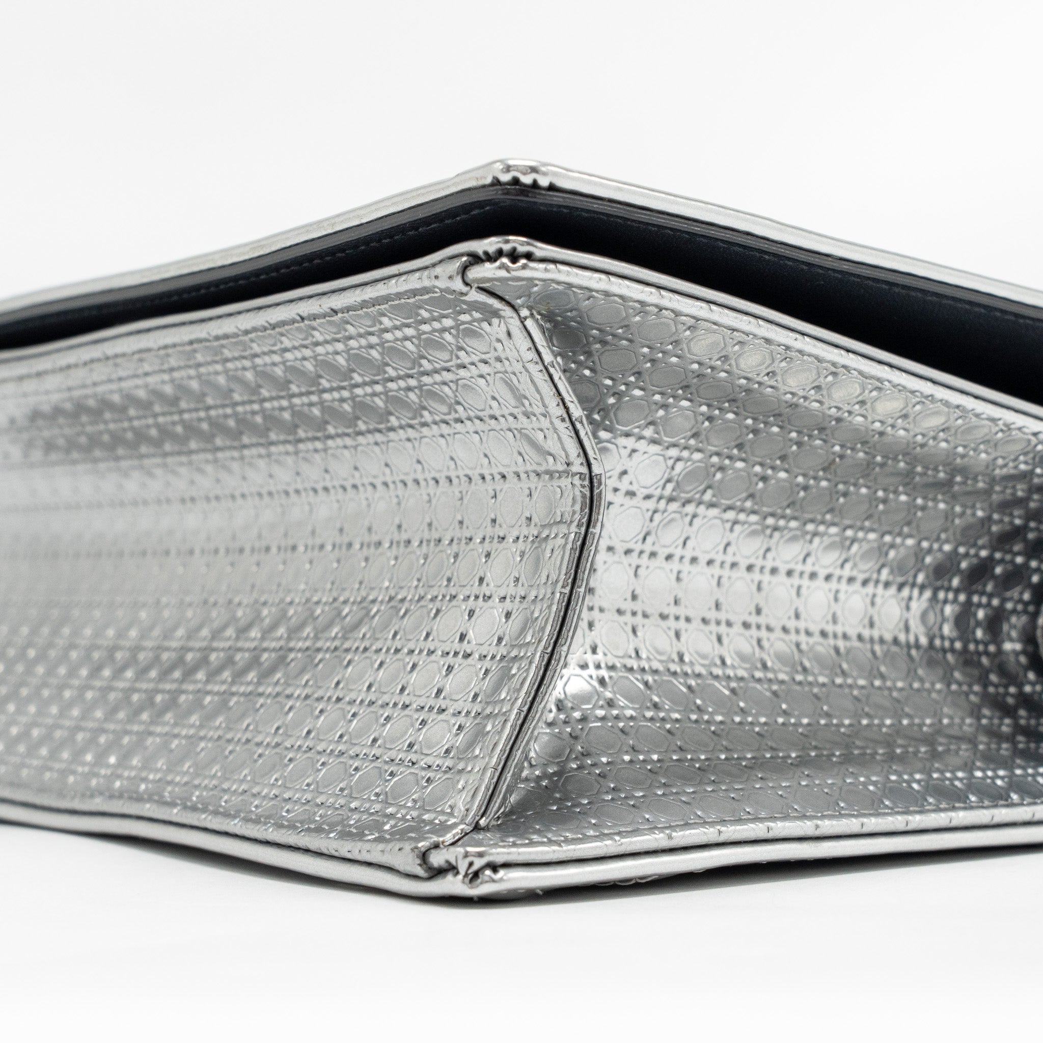 DIOR DIORAMA FLAP BAG PATENT MICRO-CANNAGE LEATHER METALLIC SILVER SHW
