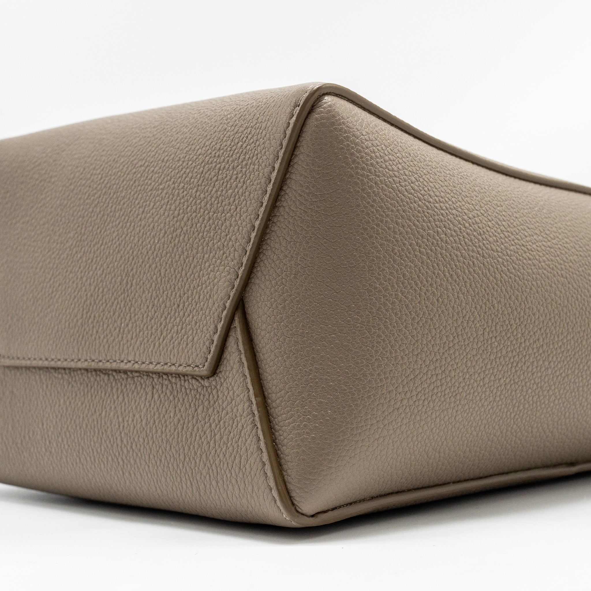 CELINE SANGLE BUCKET BAG CALFSKIN GREY GHW