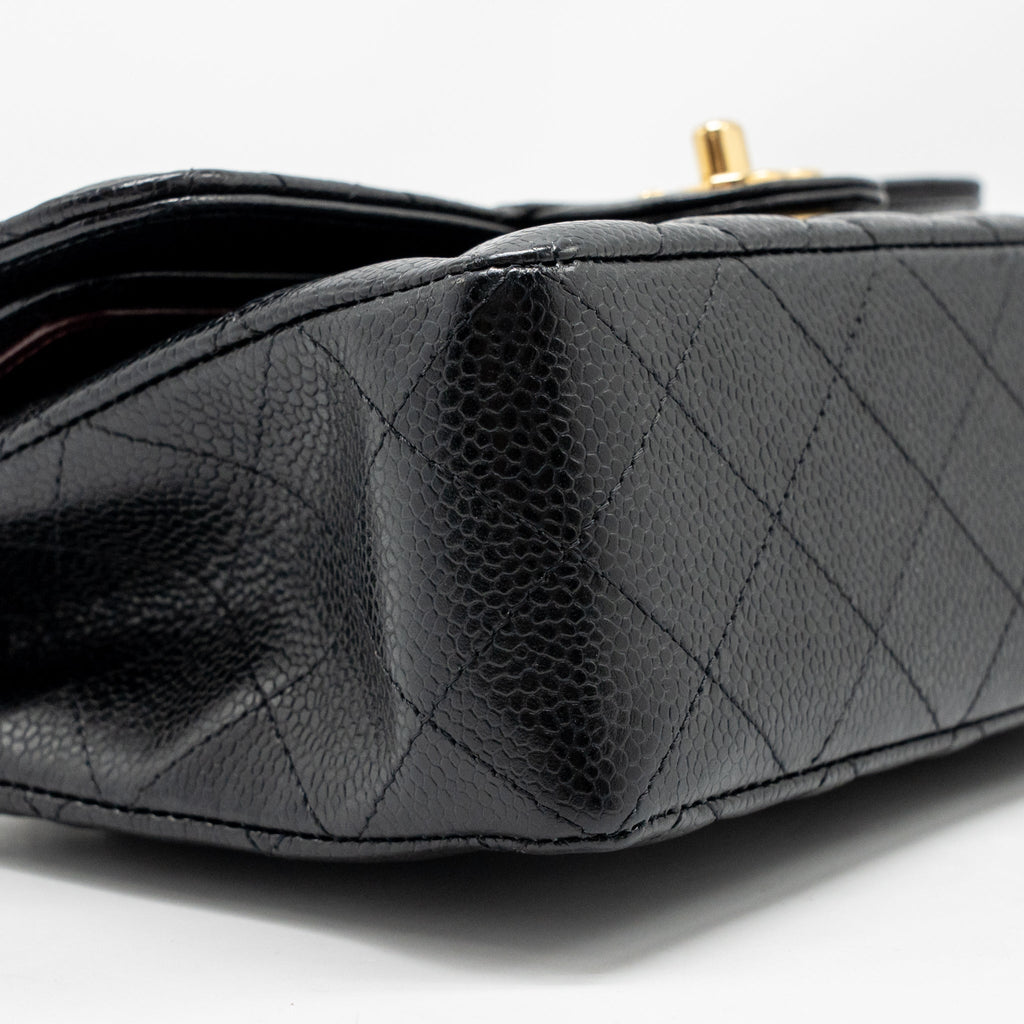 CHANEL SMALL CLASSIC DOUBLE FLAP BAG CAVIAR BLACK GHW (MICROCHIP)