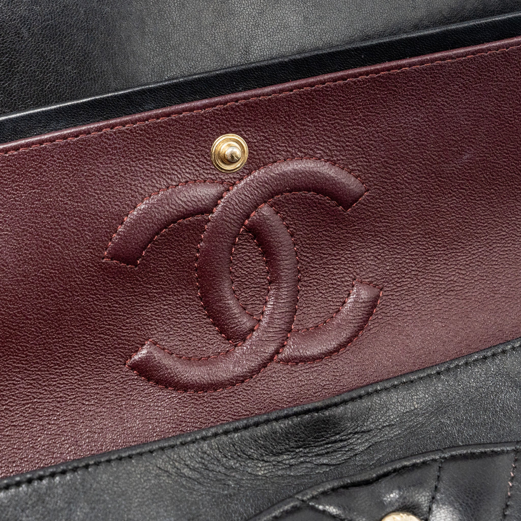 CHANEL MEDIUM CLASSIC DOUBLE FLAP BAG CHEVRON LAMBSKIN BLACK LGHW