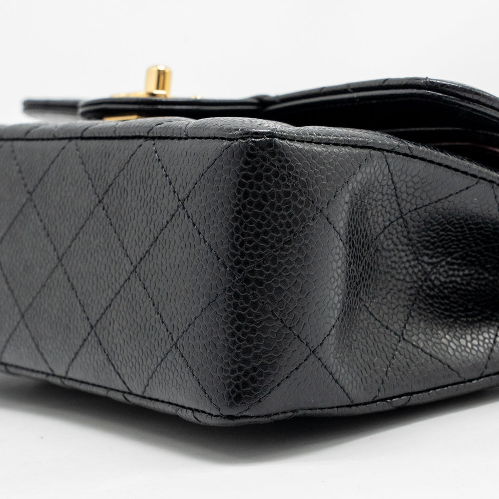 CHANEL SMALL CLASSIC DOUBLE FLAP BAG CAVIAR BLACK GHW (MICROCHIP)