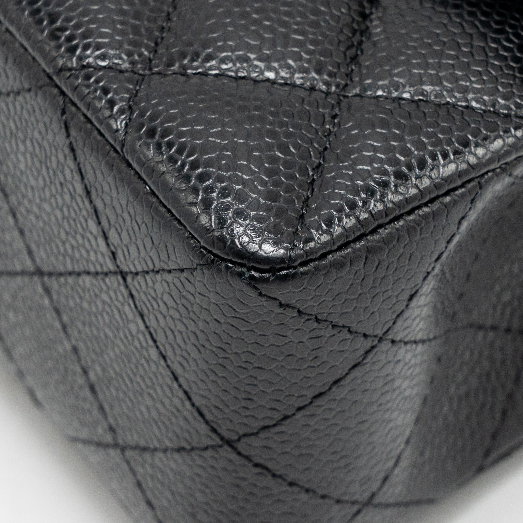 CHANEL SMALL CLASSIC DOUBLE FLAP BAG CAVIAR BLACK GHW (MICROCHIP)