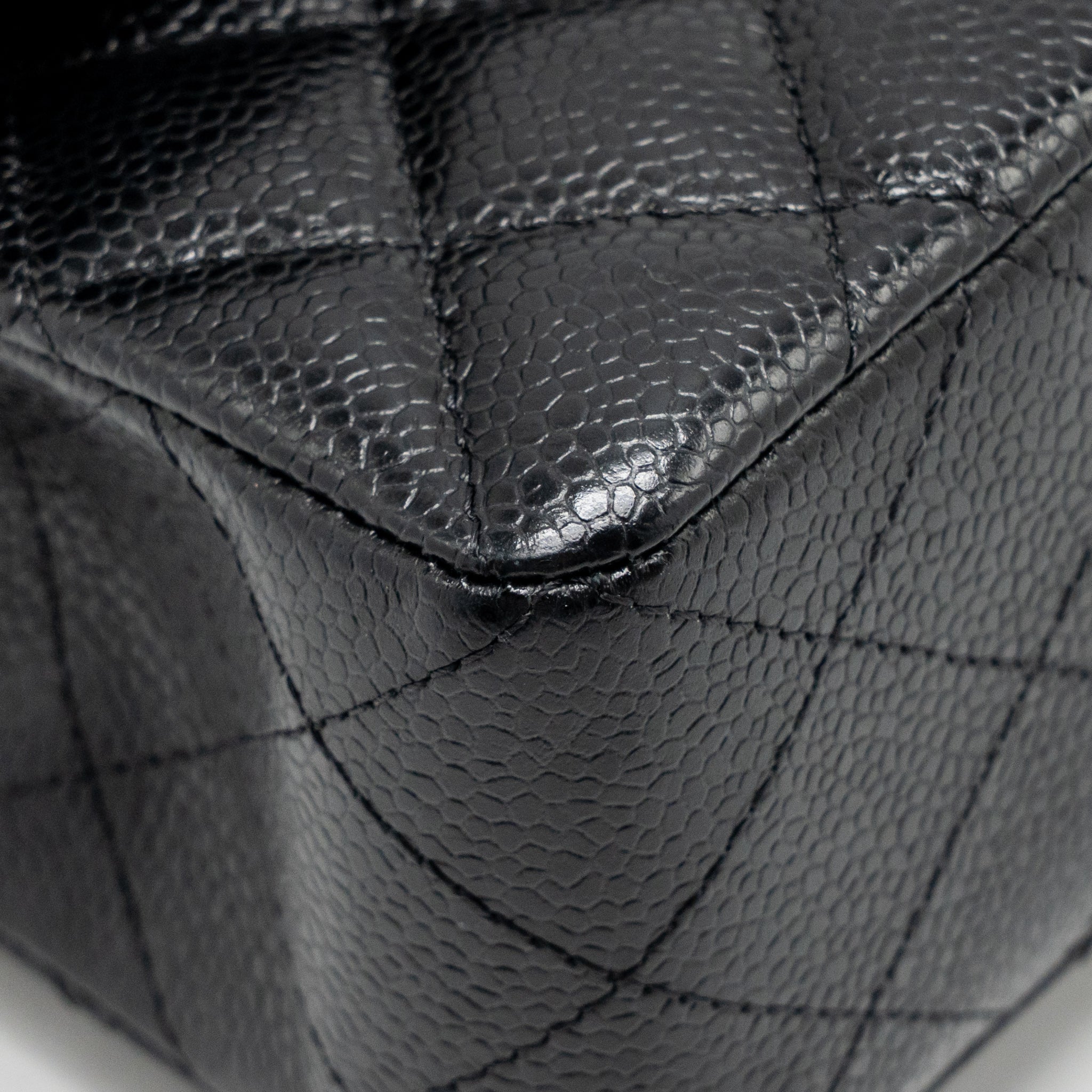 CHANEL SMALL CLASSIC DOUBLE FLAP BAG CAVIAR BLACK GHW (MICROCHIP)