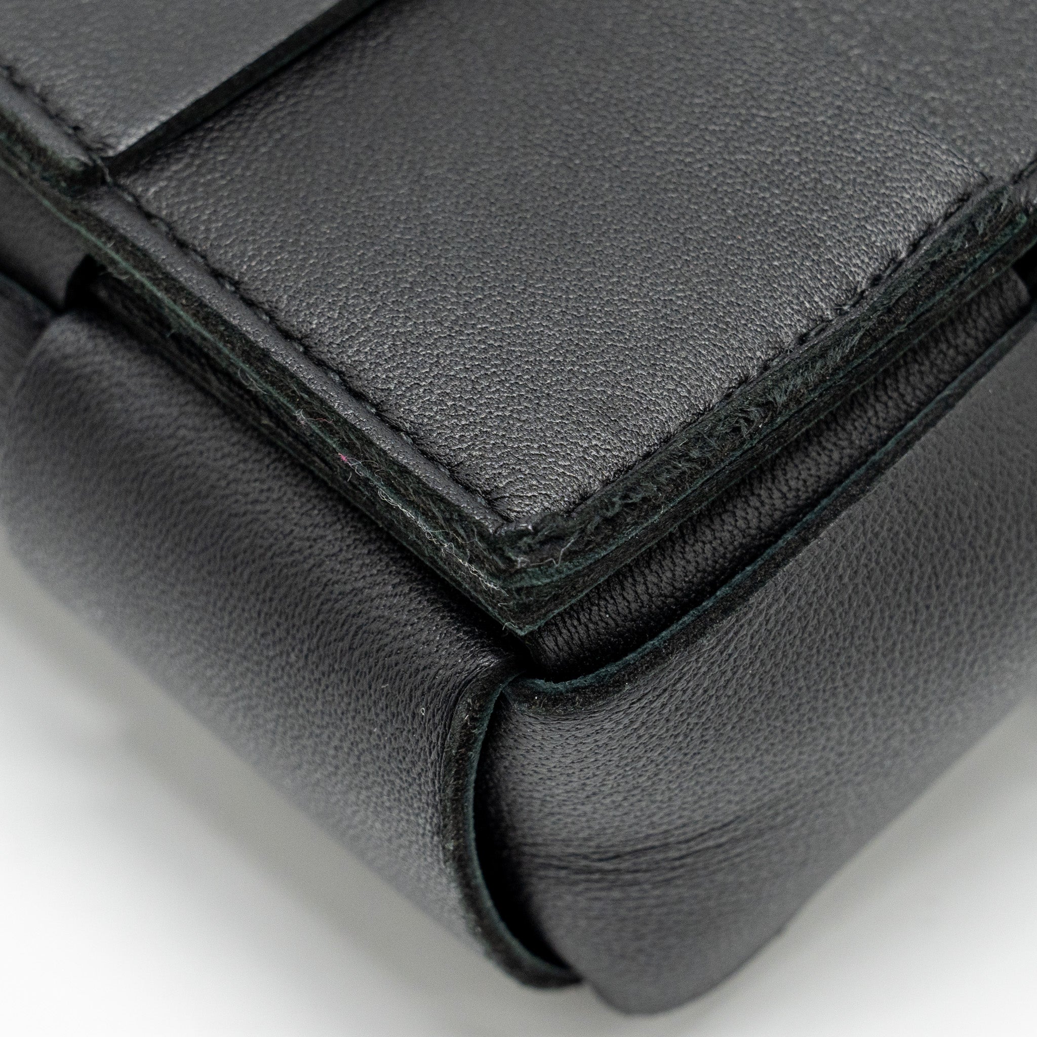 BOTTEGA VENETA CASSETTE BELT BAG LAMBSKIN BLACK GHW