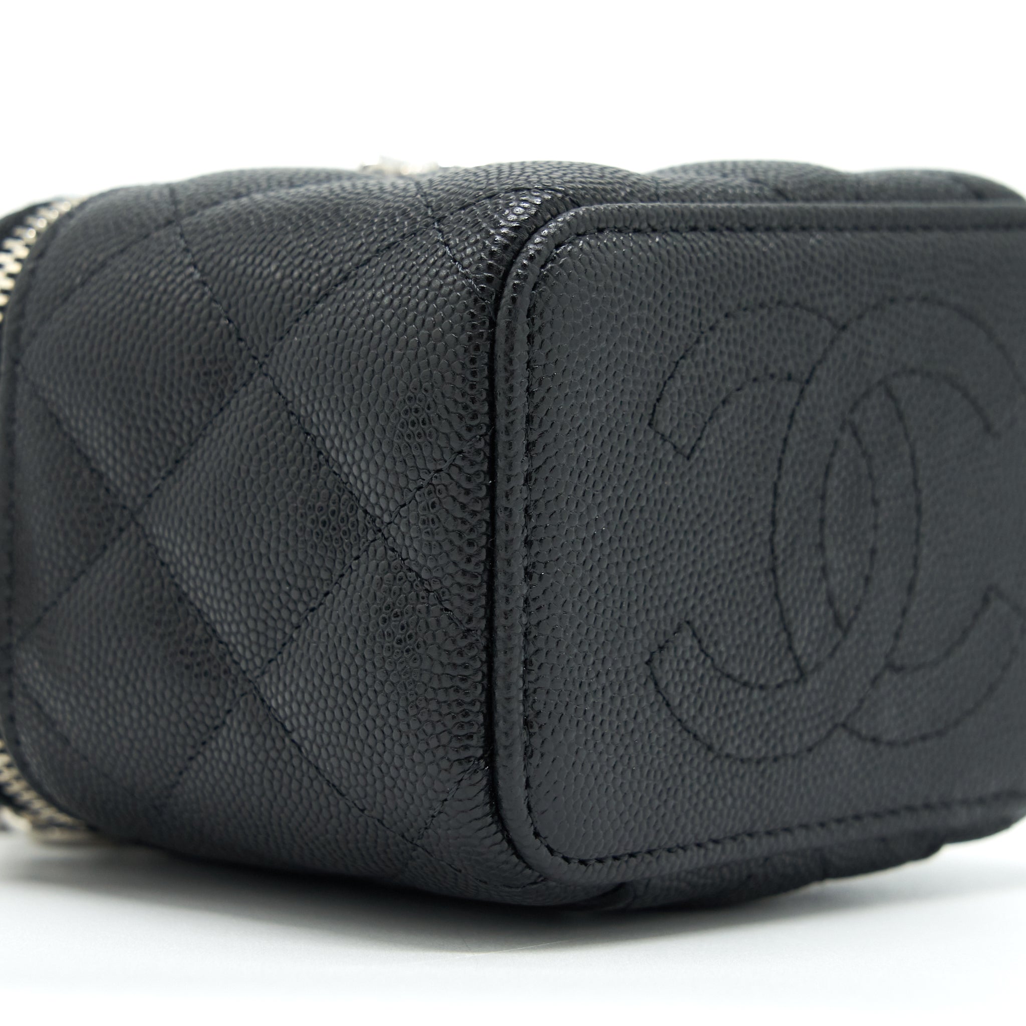 CHANEL 22S MINI VANITY WITH GIANT CHAIN CAVIAR BLACK WITH SHW