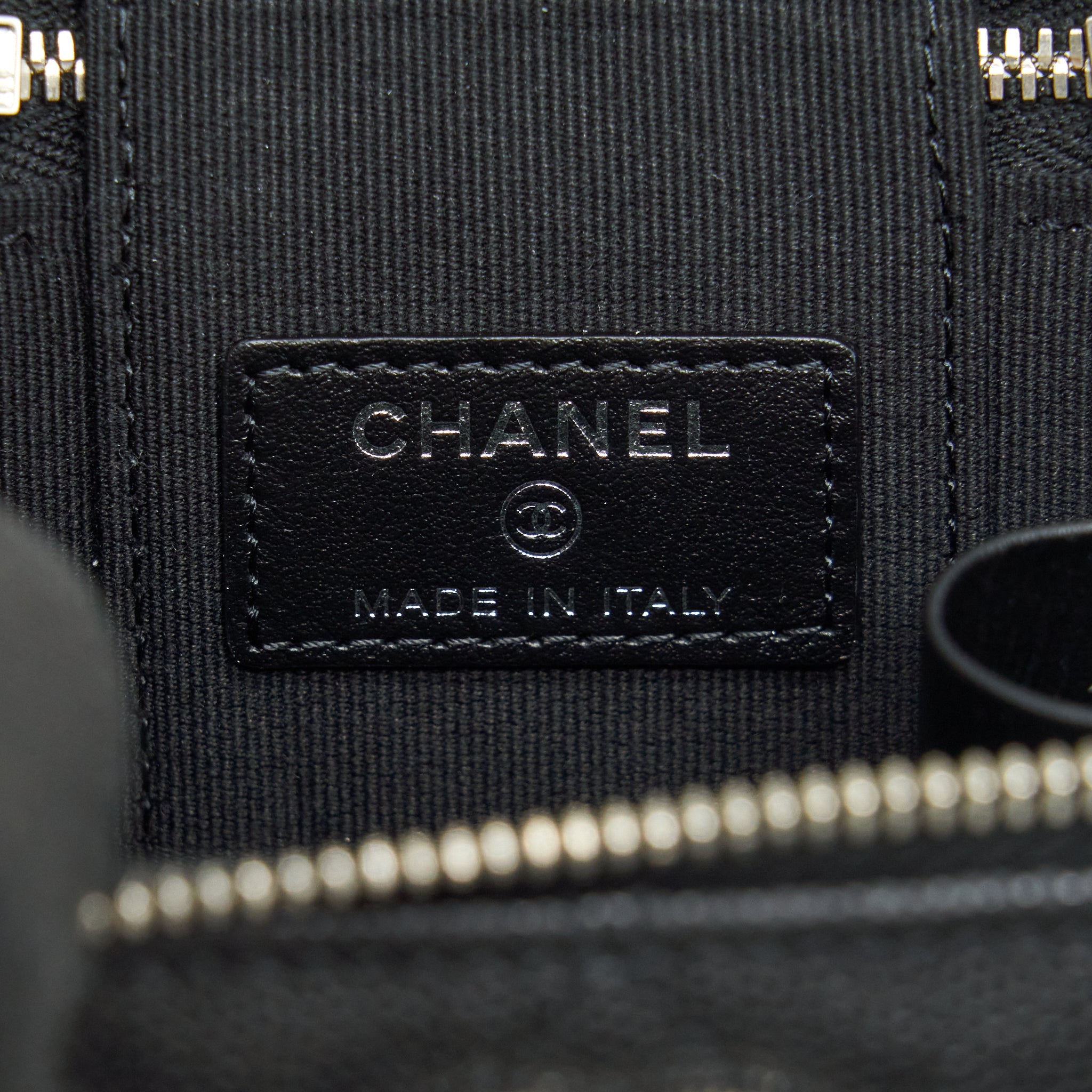 CHANEL 22S MINI VANITY WITH GIANT CHAIN CAVIAR BLACK WITH SHW